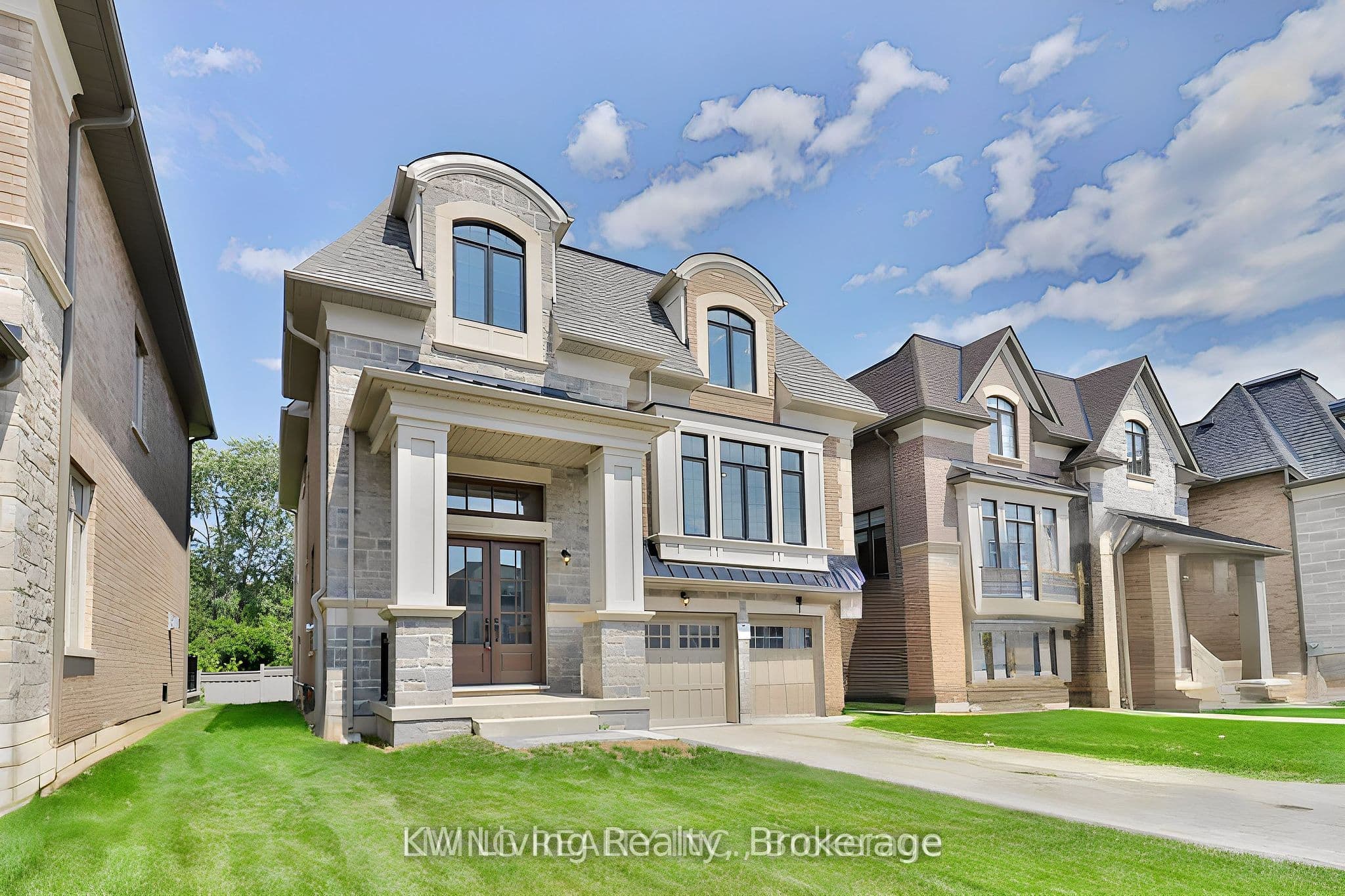 11 Becky Cheung Court, Toronto, ON M2M 0B7