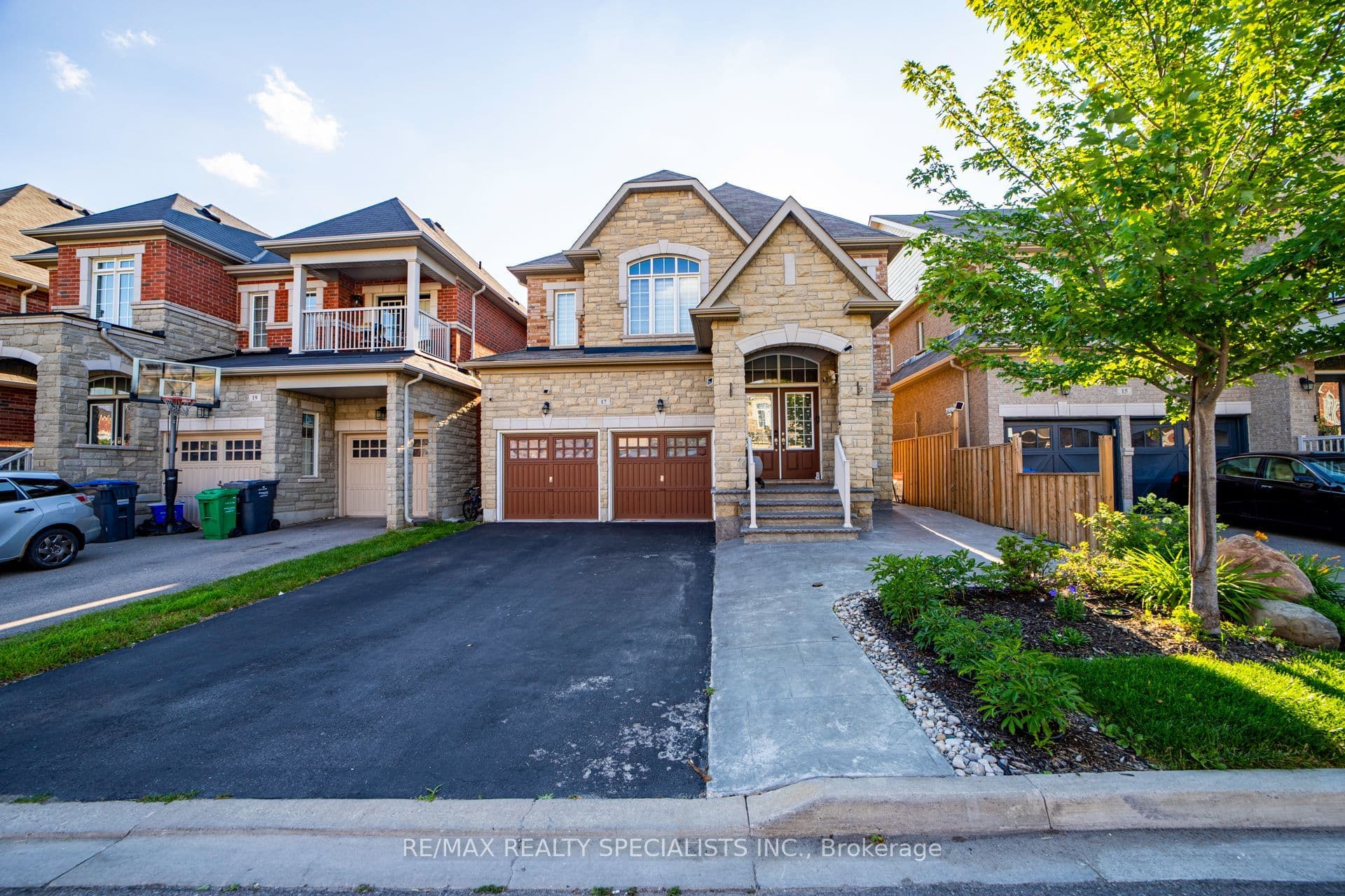 17 Tysonville Circle, Brampton, ON L7A 4A6
