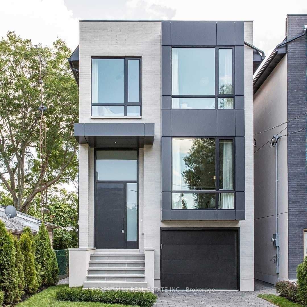 433B Deloraine Avenue, Toronto, ON M5M 2B9