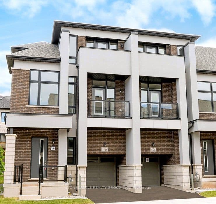 1242 Anthonia Trail, Oakville, ON L6H 7Y6