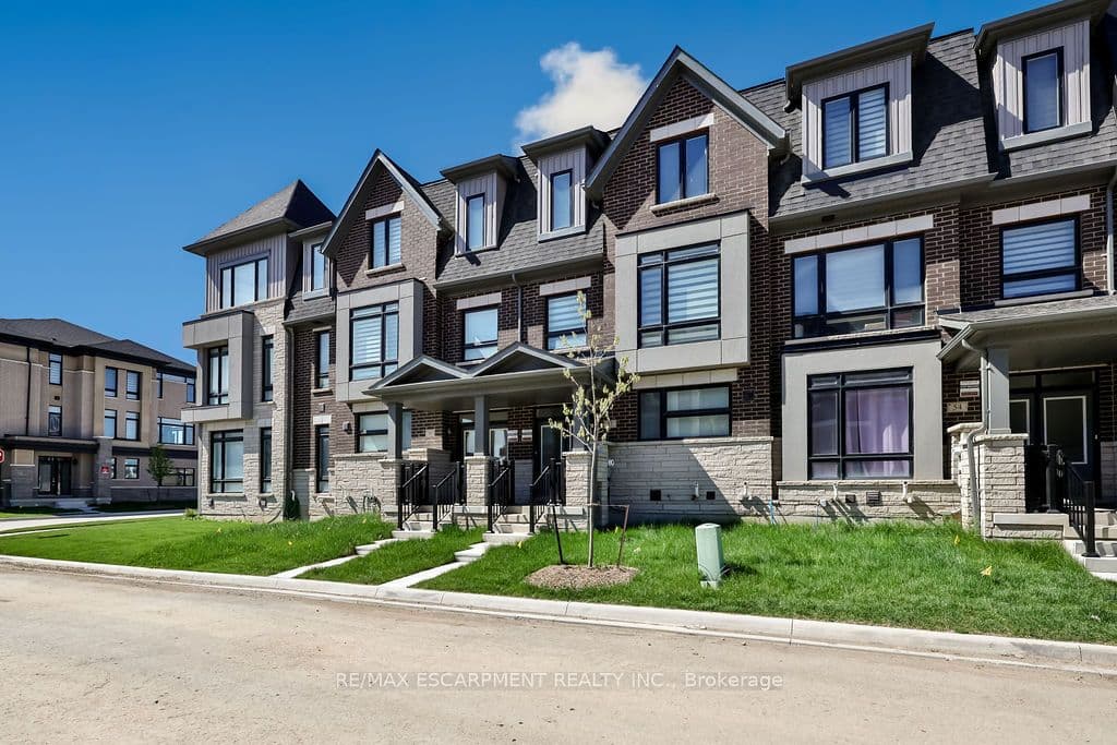 52 Bonnington Drive, Brampton, ON L7A 5M1