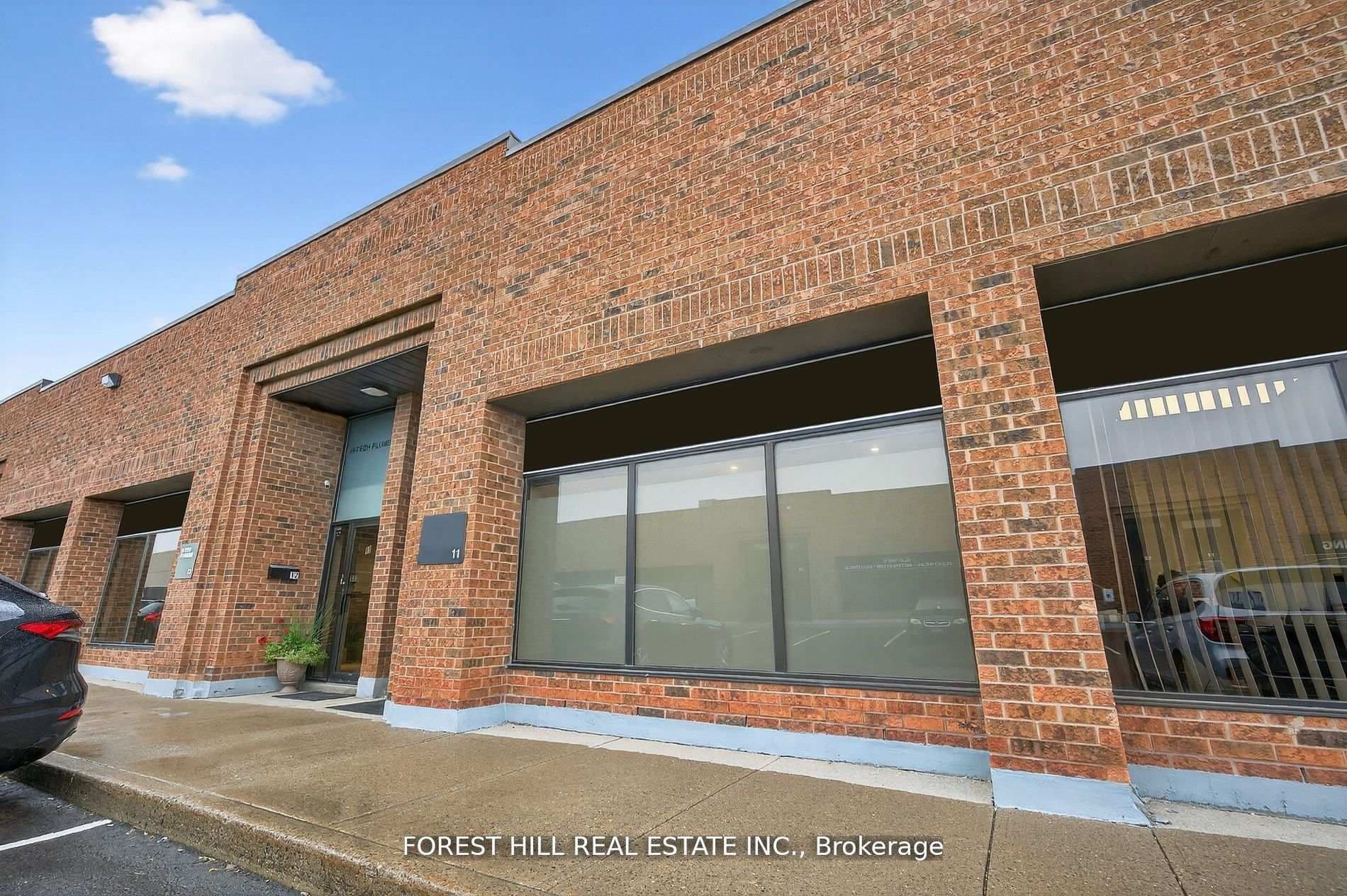 241 Edgeley Boulevard 11, Vaughan, ON L4K 3Y6