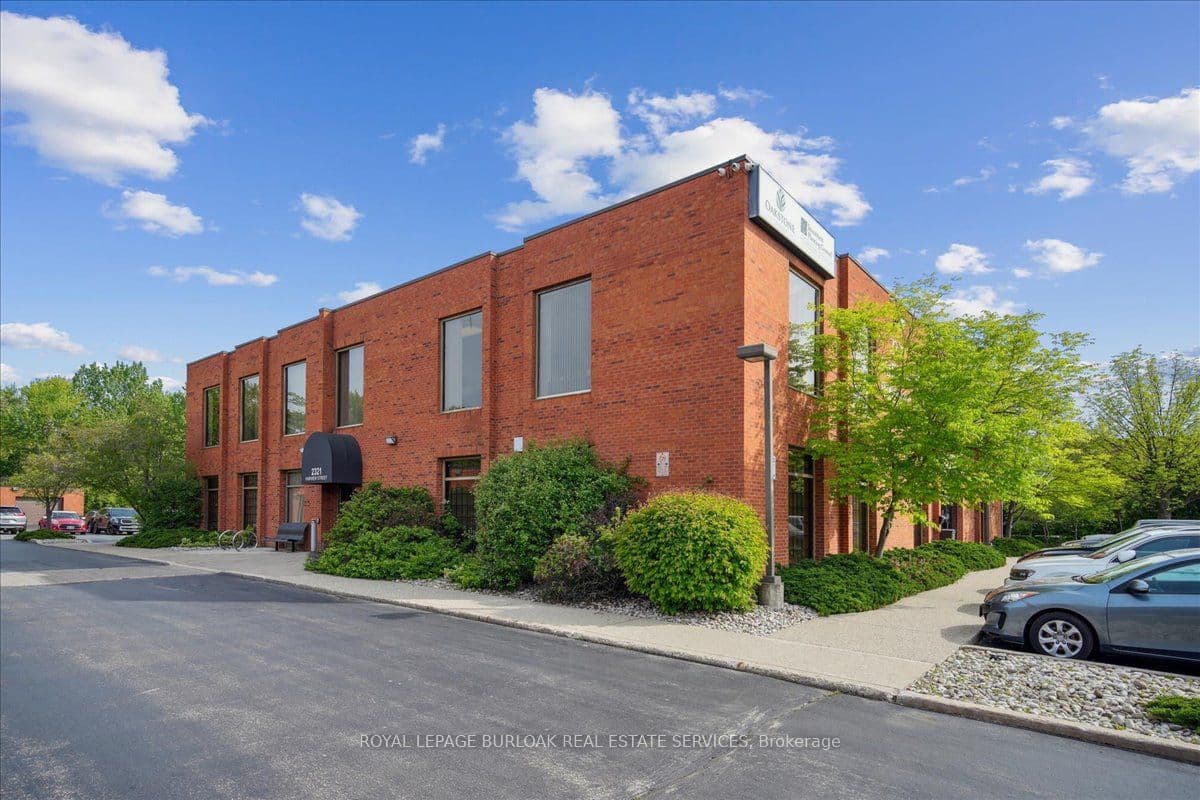 2321 Fairview Street 102, Burlington, ON L7R 2E3