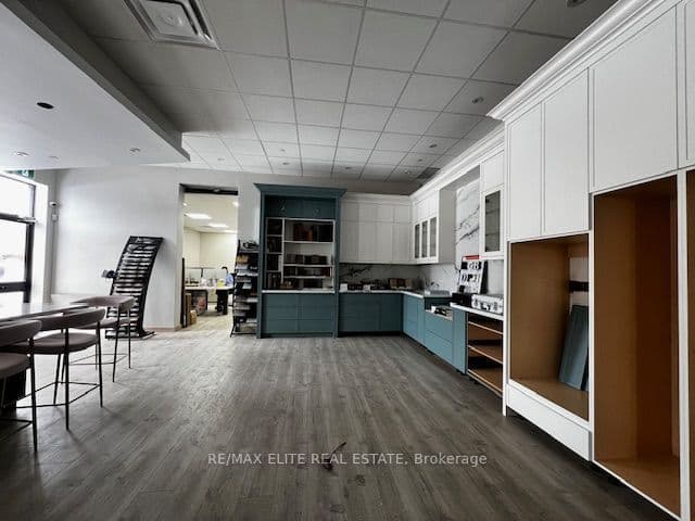 150 Ferrier Street 10-11, Markham, ON L3R 3K3