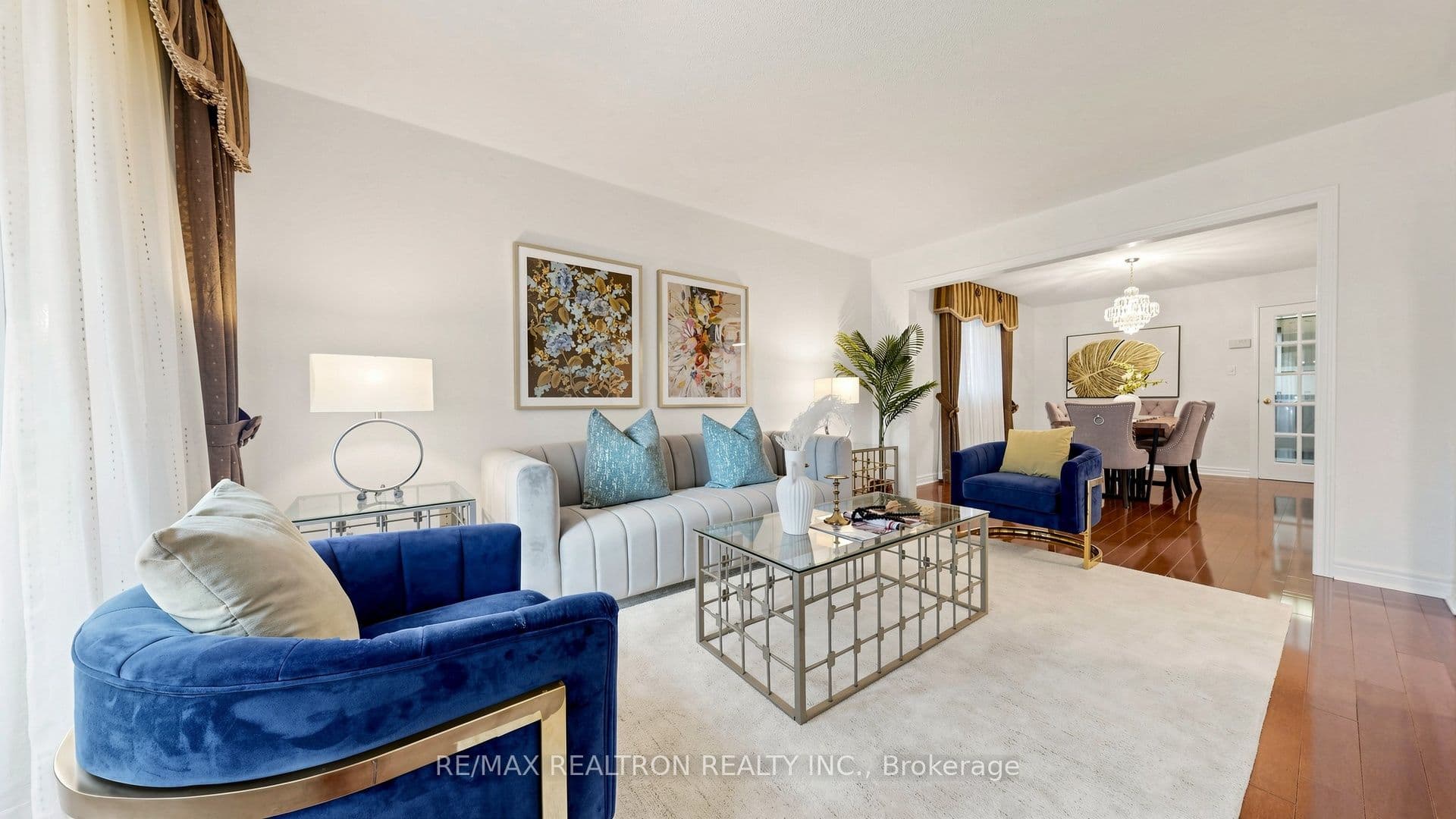 6 Loyal Blue Crescent, Richmond Hill, ON L4S 1A2