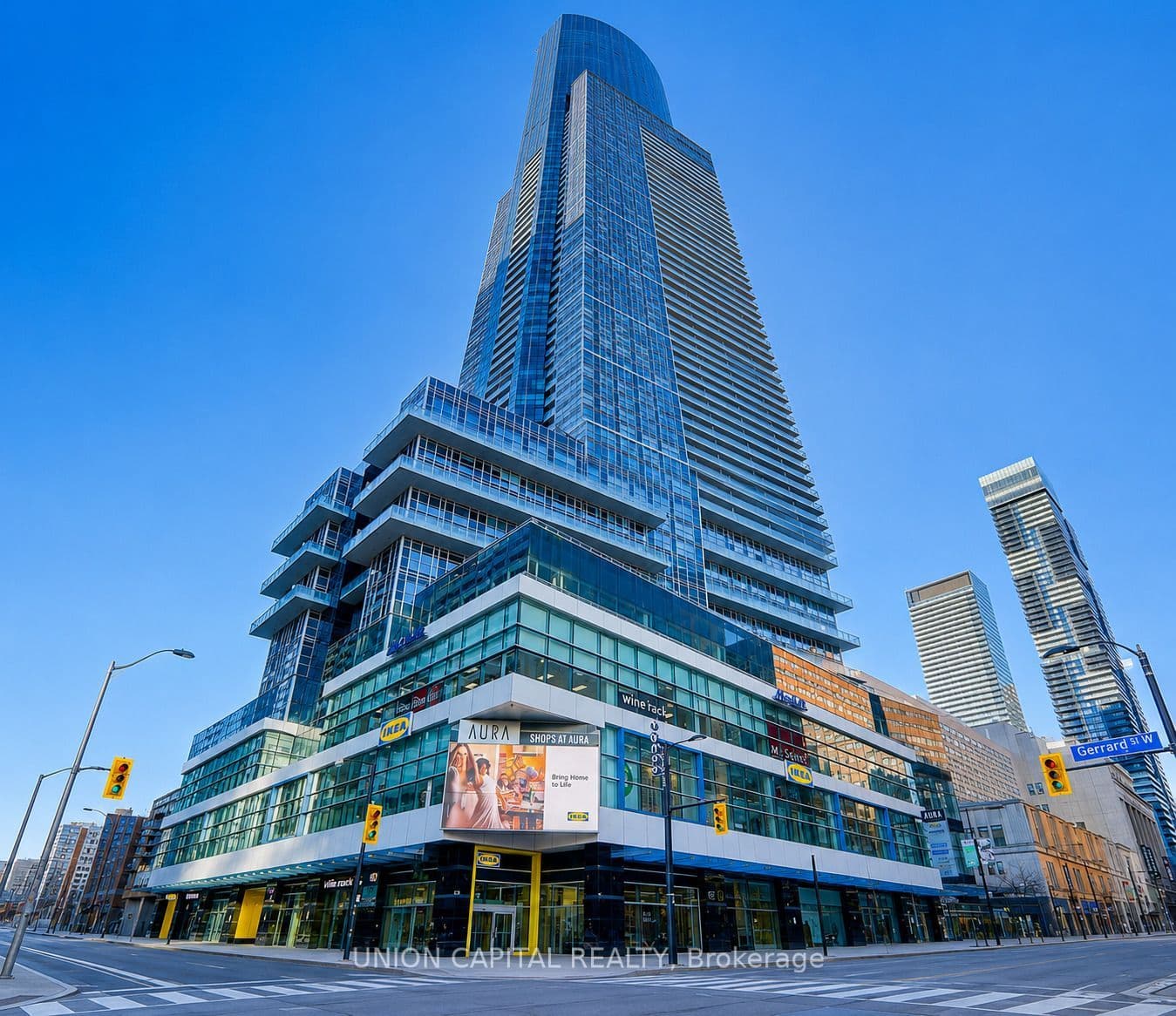 386 Yonge Street 4903, Toronto, ON M5B 0A5