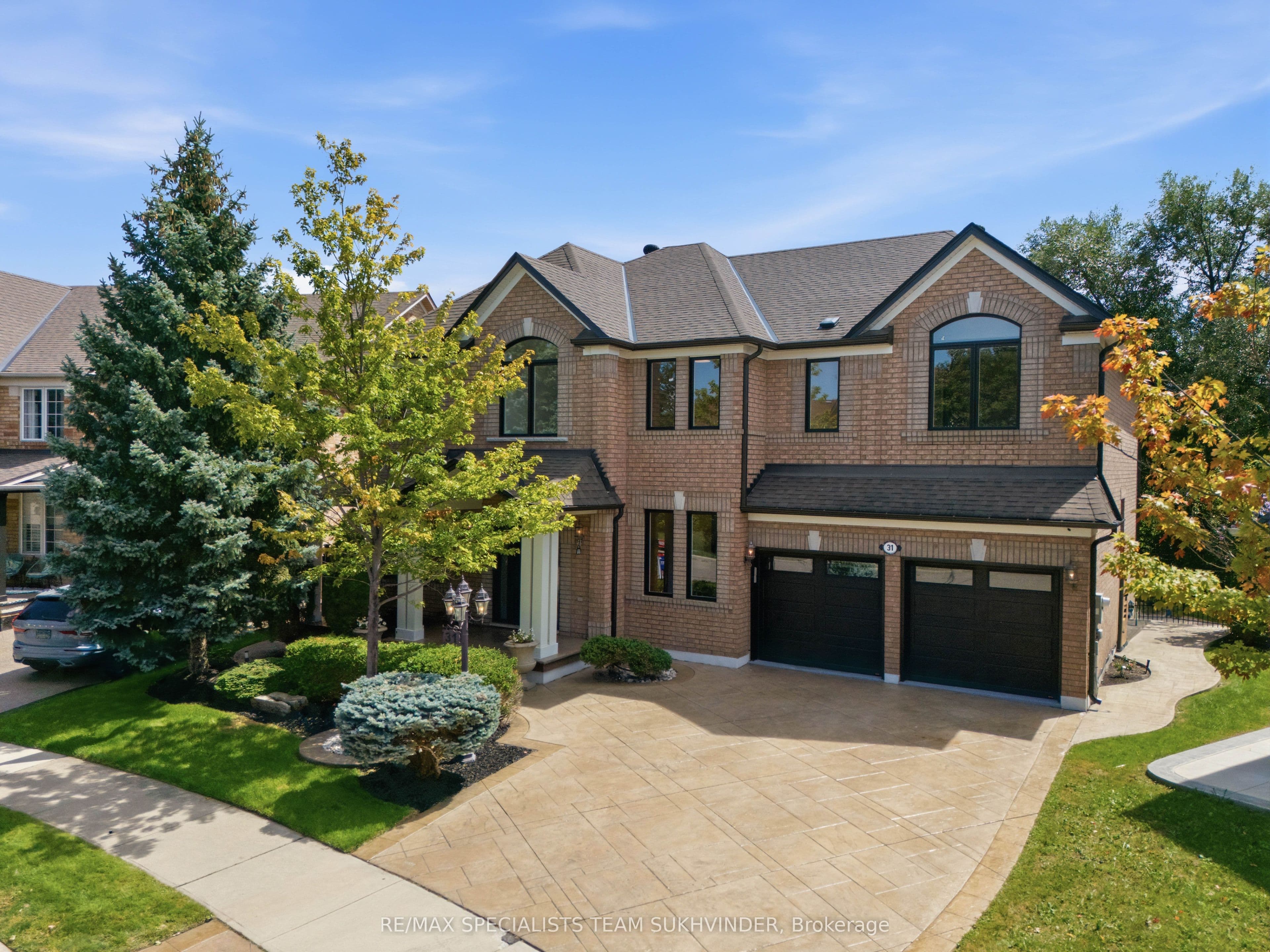31 Linstock Drive, Brampton, ON L6P 1E2