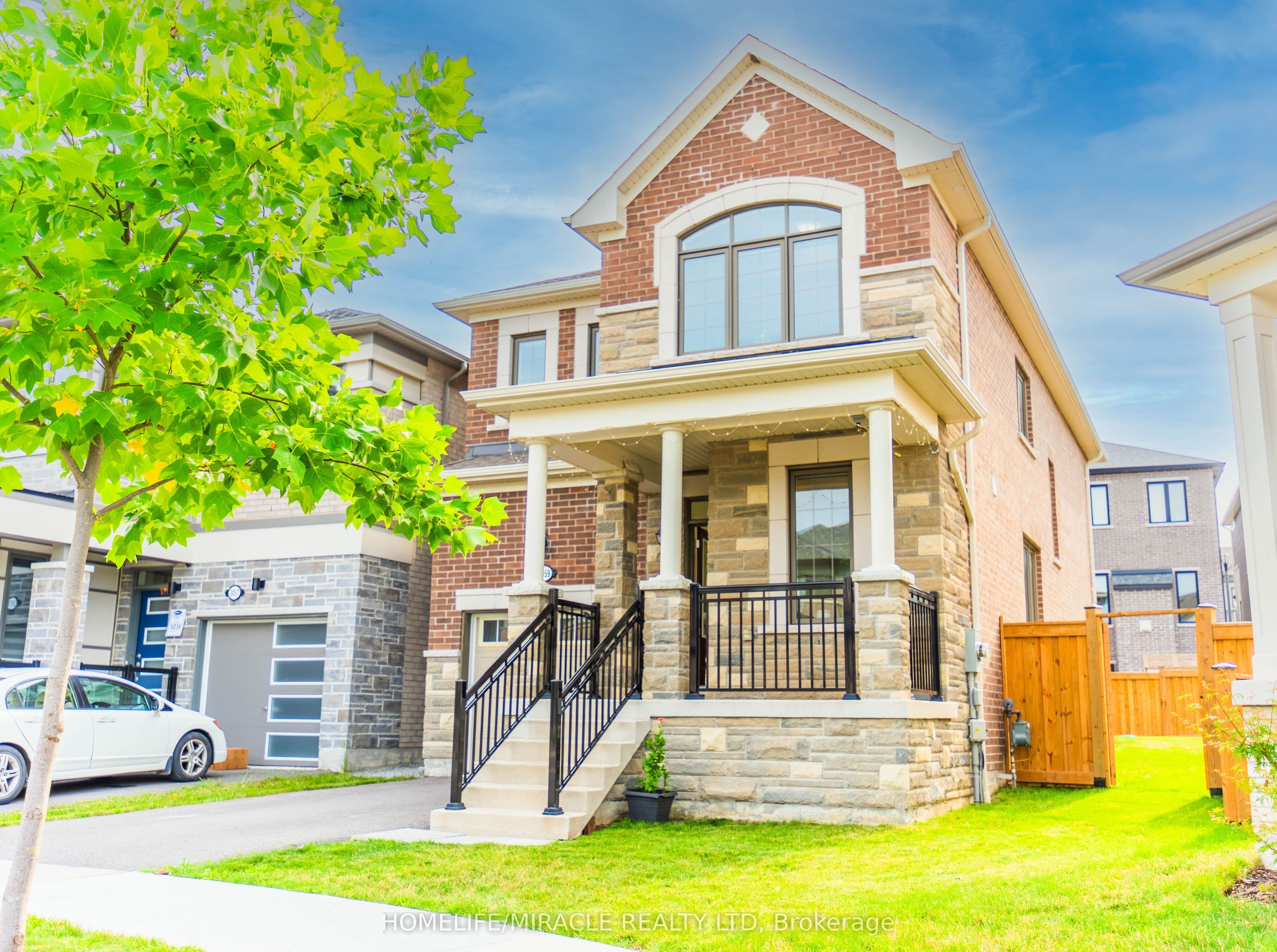 3059 Hollyberry Trail, Pickering, ON L1X 0N5