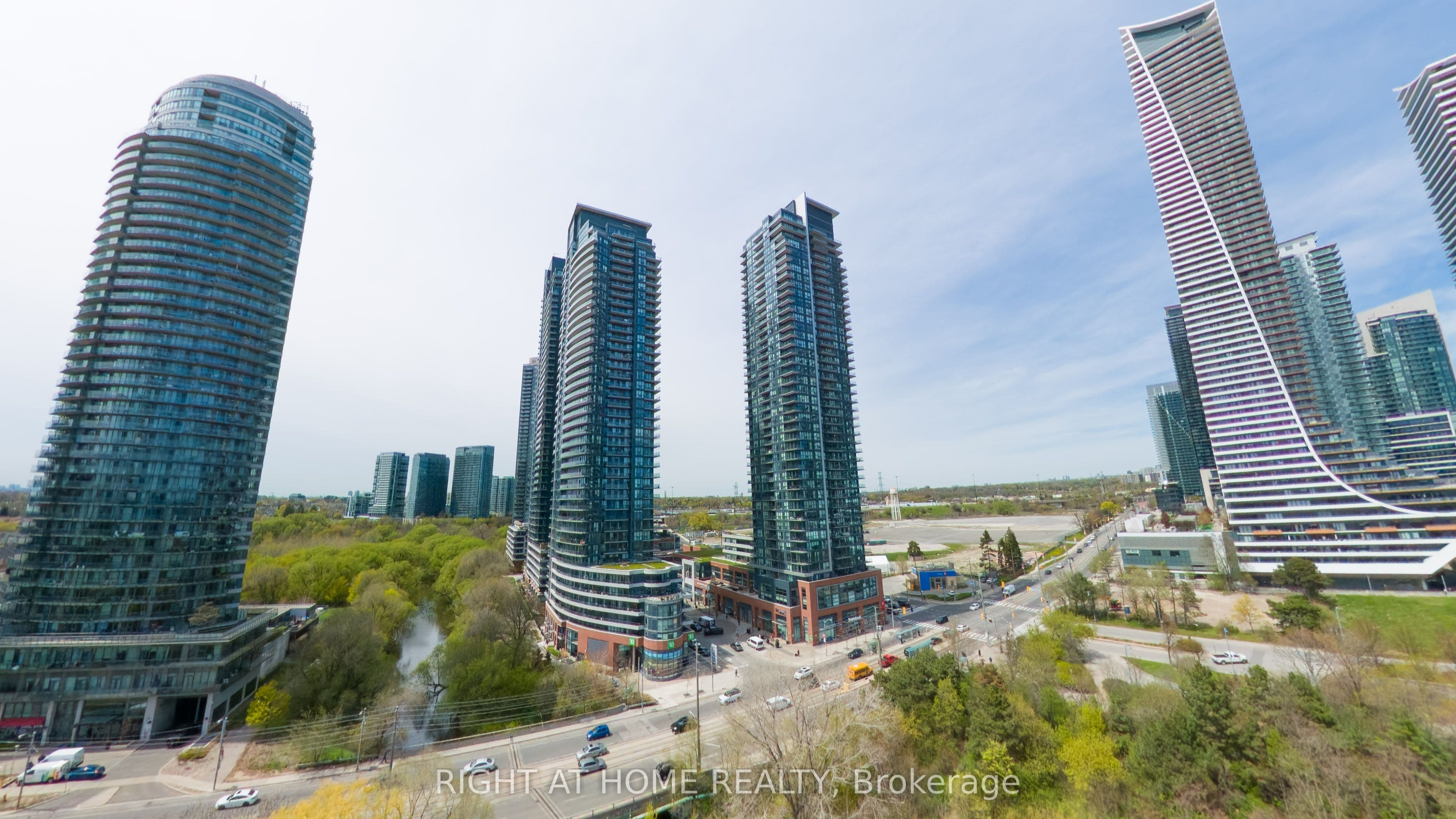 2212 Lake Shore Boulevard W 2710, Toronto, ON M8V 0C2