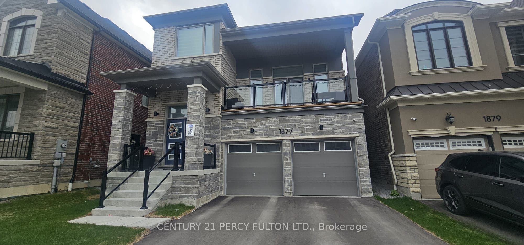 1877 Narcissus Gardens, Pickering, ON L1Y 0B6
