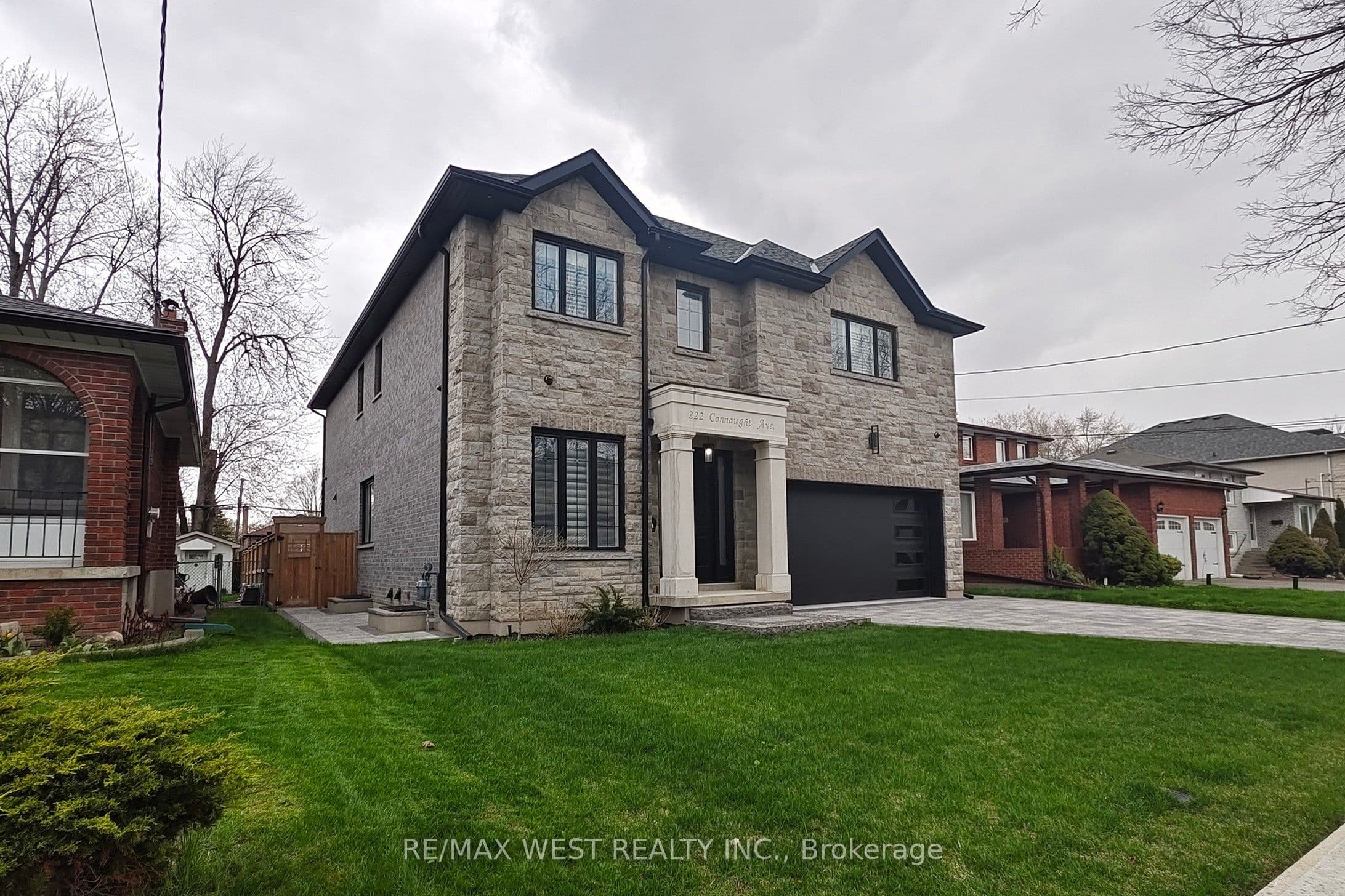 222 Connaught Avenue, Toronto, ON M2M 1H5