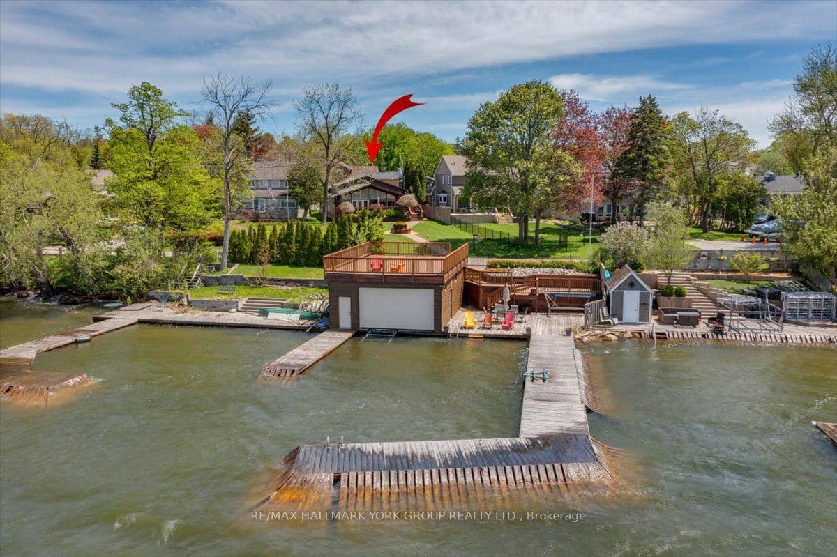 229 Lake Drive N, Georgina, ON L4P 3C8