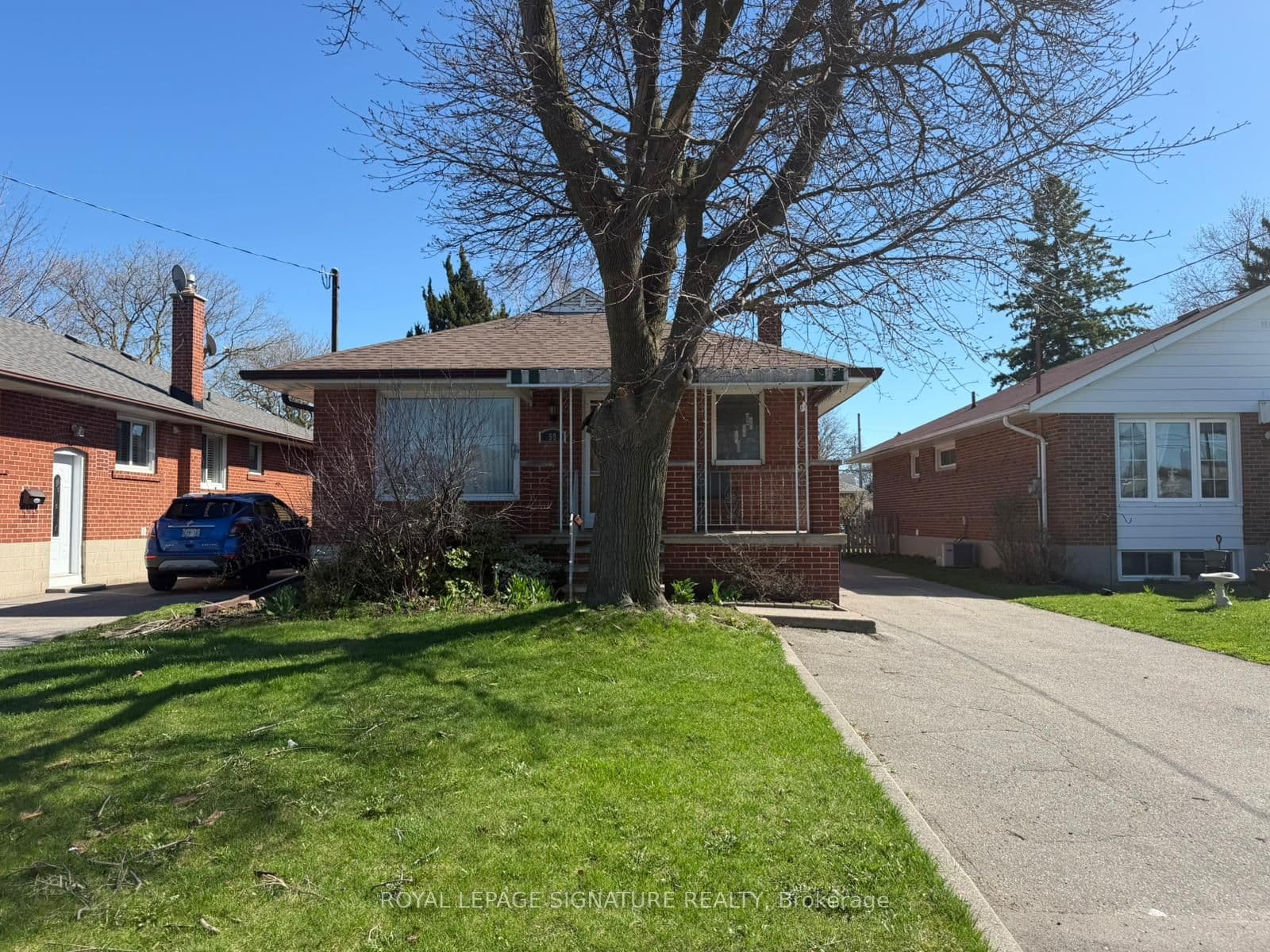 106 Main Street N, Markham, ON L3P 1Y1