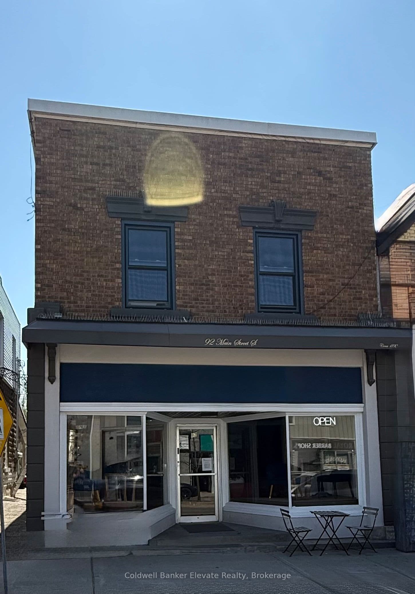92-96 Main Street S, Halton Hills, ON L7G 3E4
