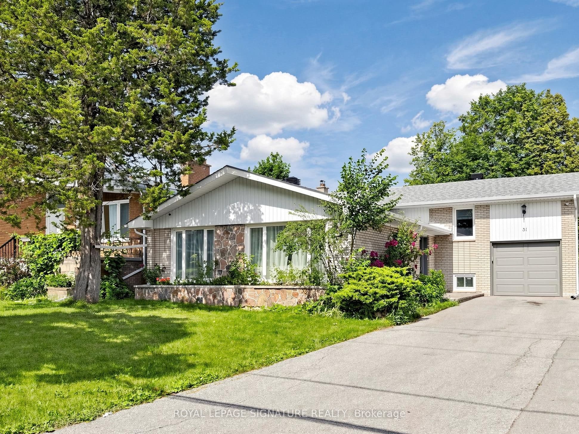 31 Tollerton Avenue, Toronto, ON M2K 2H1