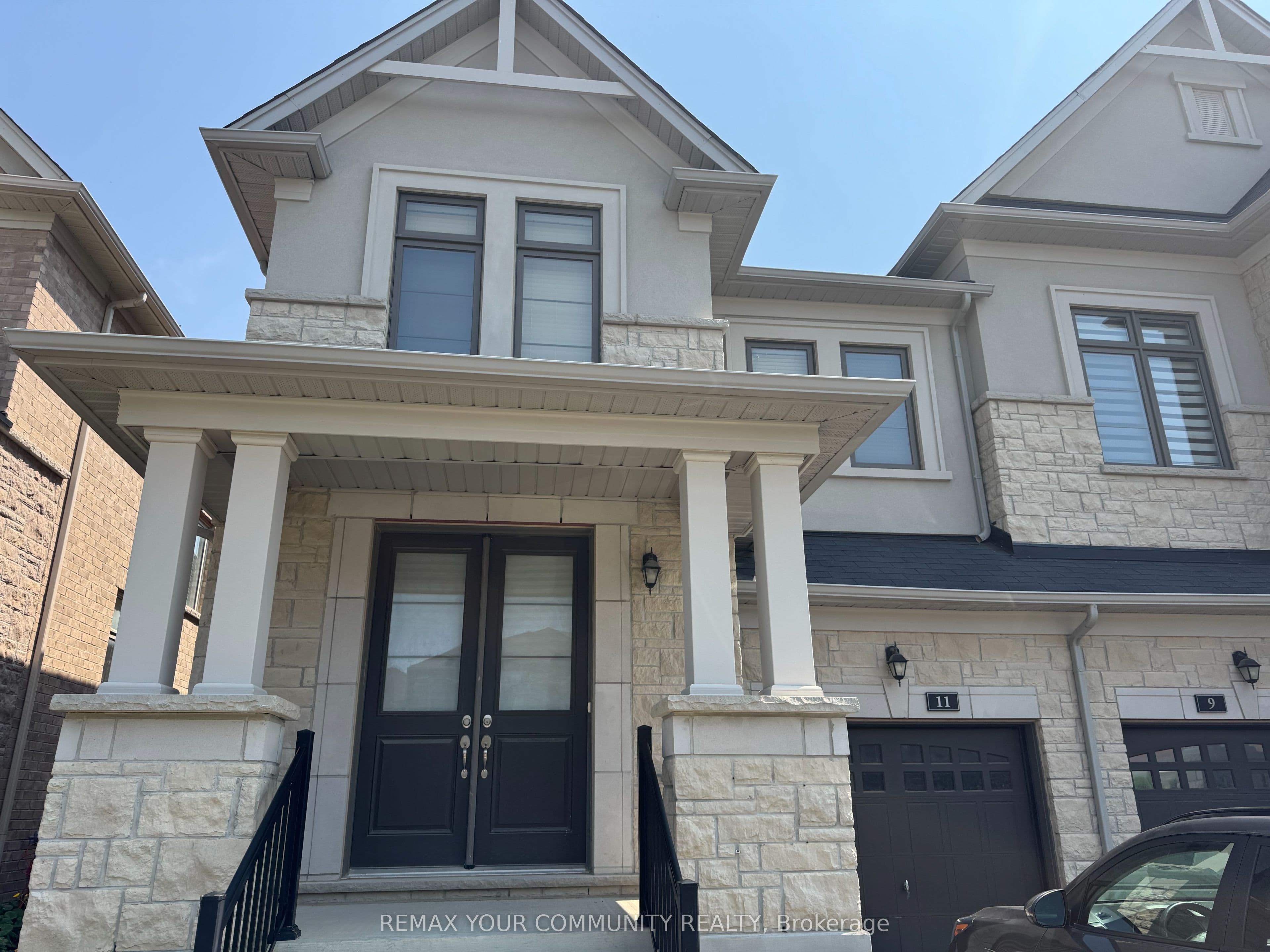 11 John Smith Street, East Gwillimbury, ON L9N 0S7