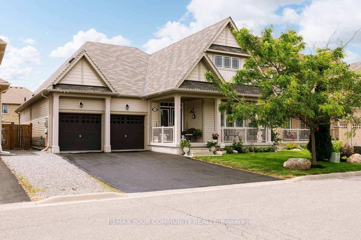 32 Beechener Street, Georgina, ON L0E 1R0
