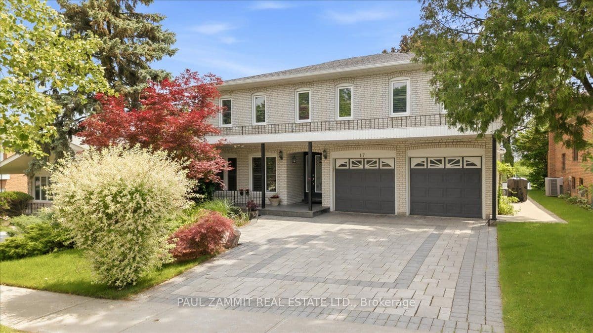 17 Arran Crescent, Toronto, ON M2M 2W8