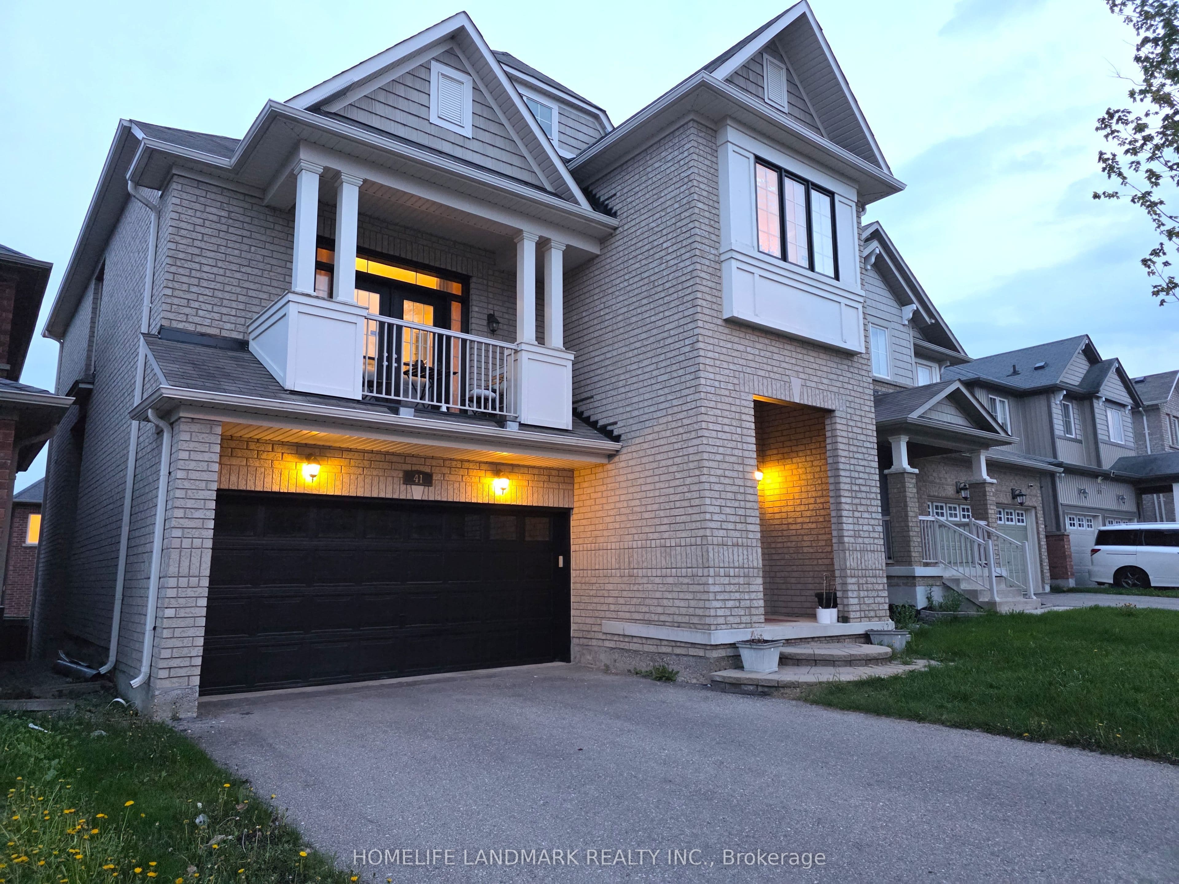41 Mansard Drive, Richmond Hill, ON L4E 0L7