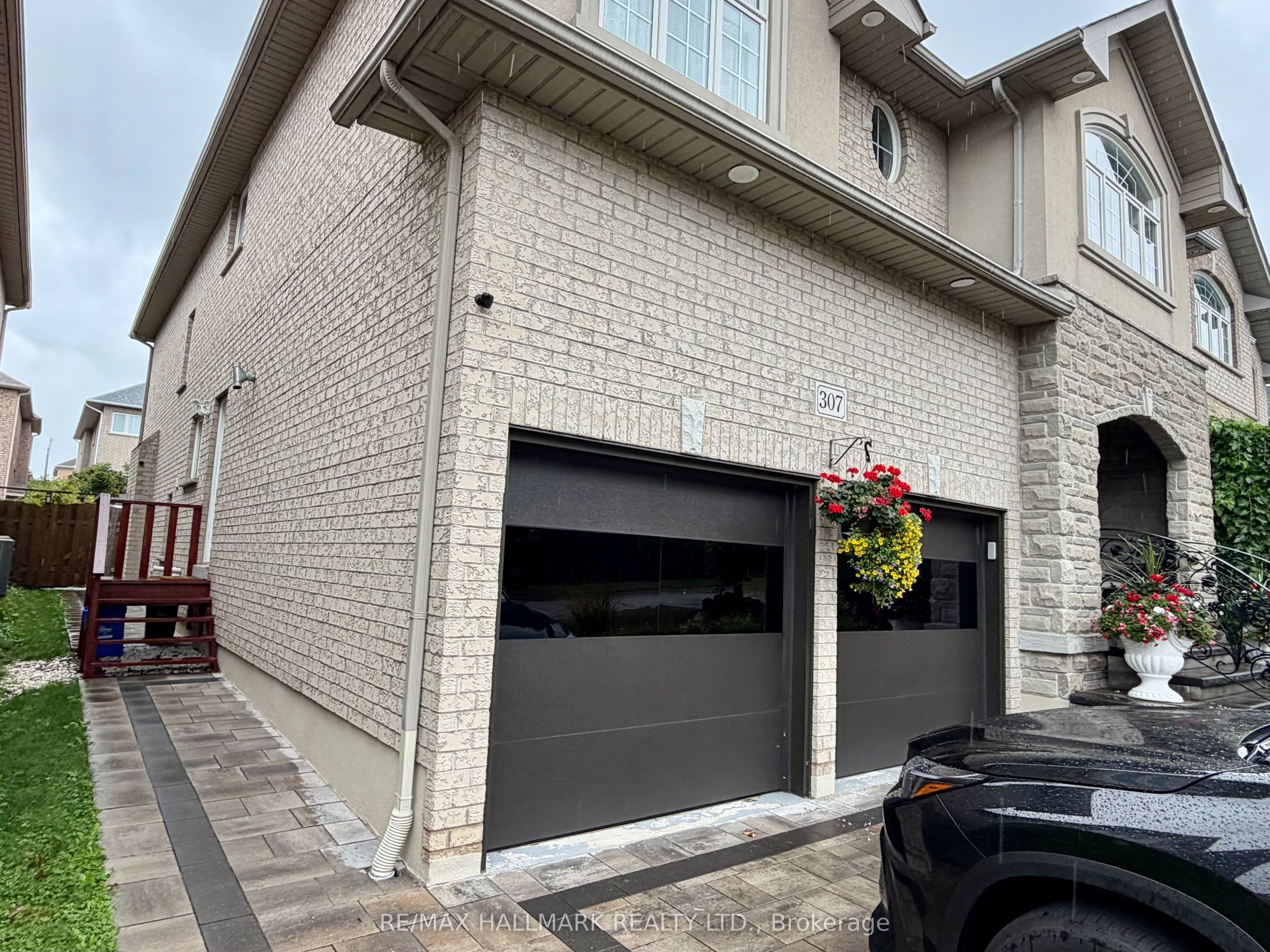 307 Weldrick Road E Basement, Richmond Hill, ON L4C 0R7