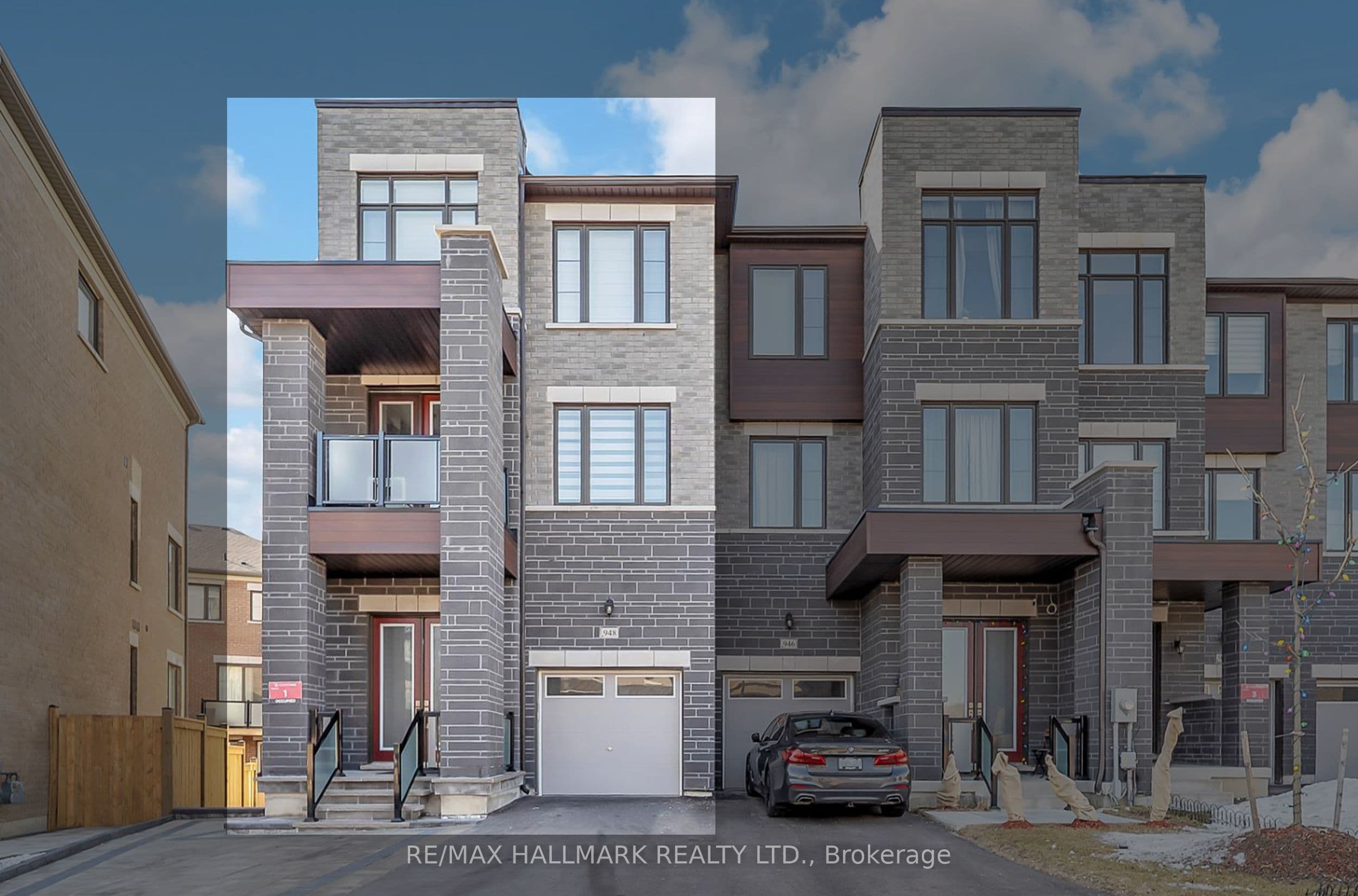 948 Isaac Phillips Way, Newmarket, ON L3X 0M7