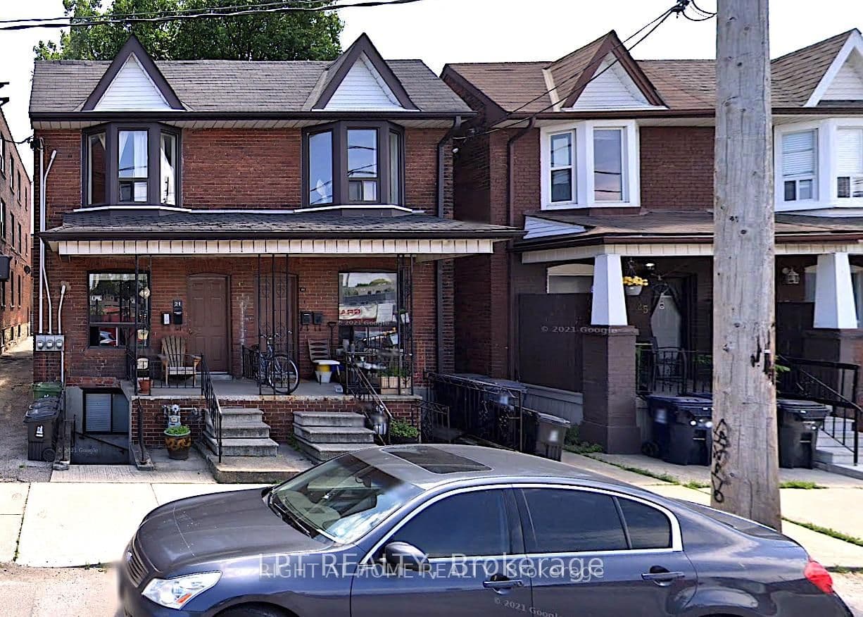 21 Paton Road, Toronto, ON M6H 1R7