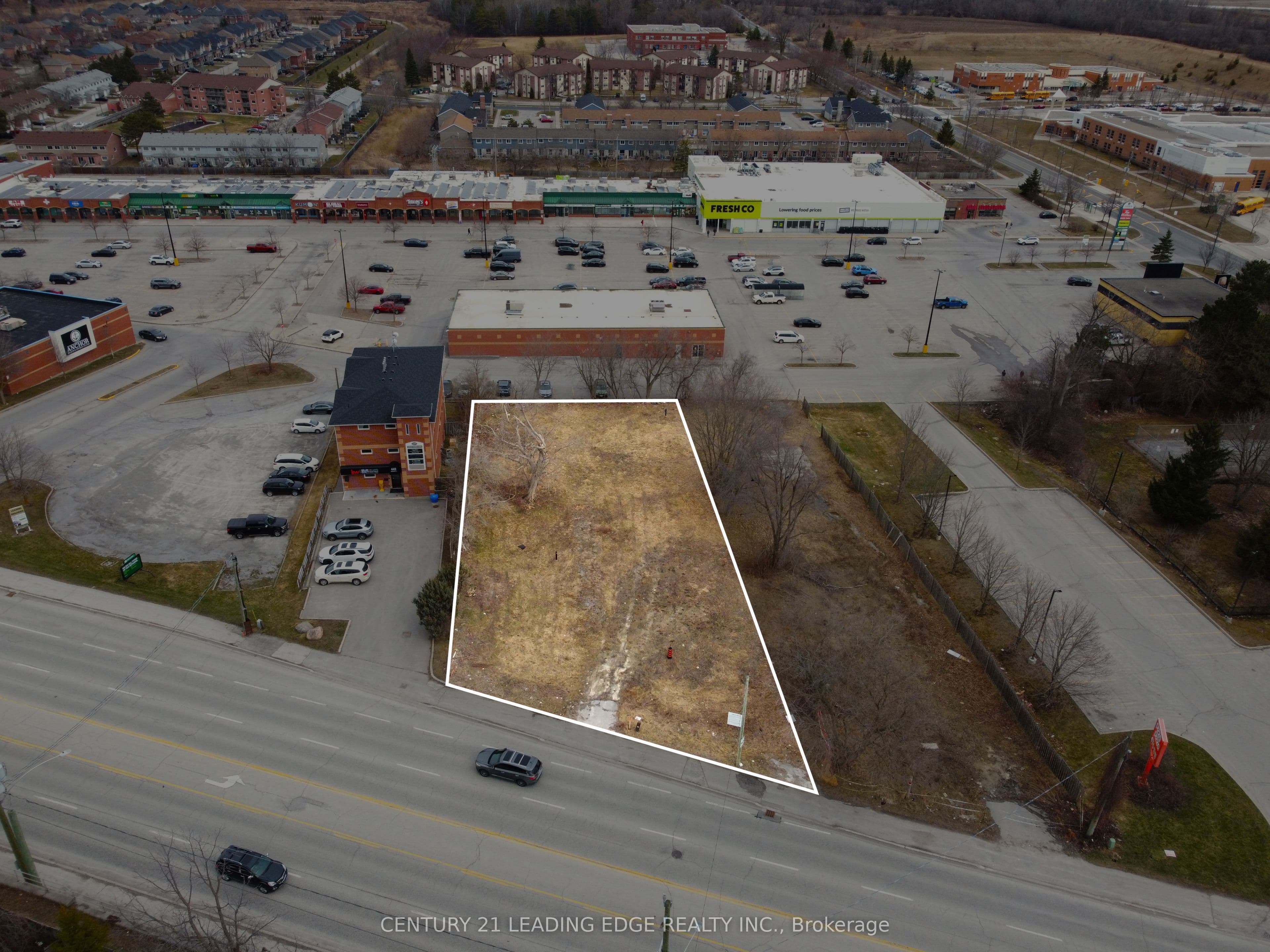 451 The Queensway S, Georgina, ON L4P 2C9
