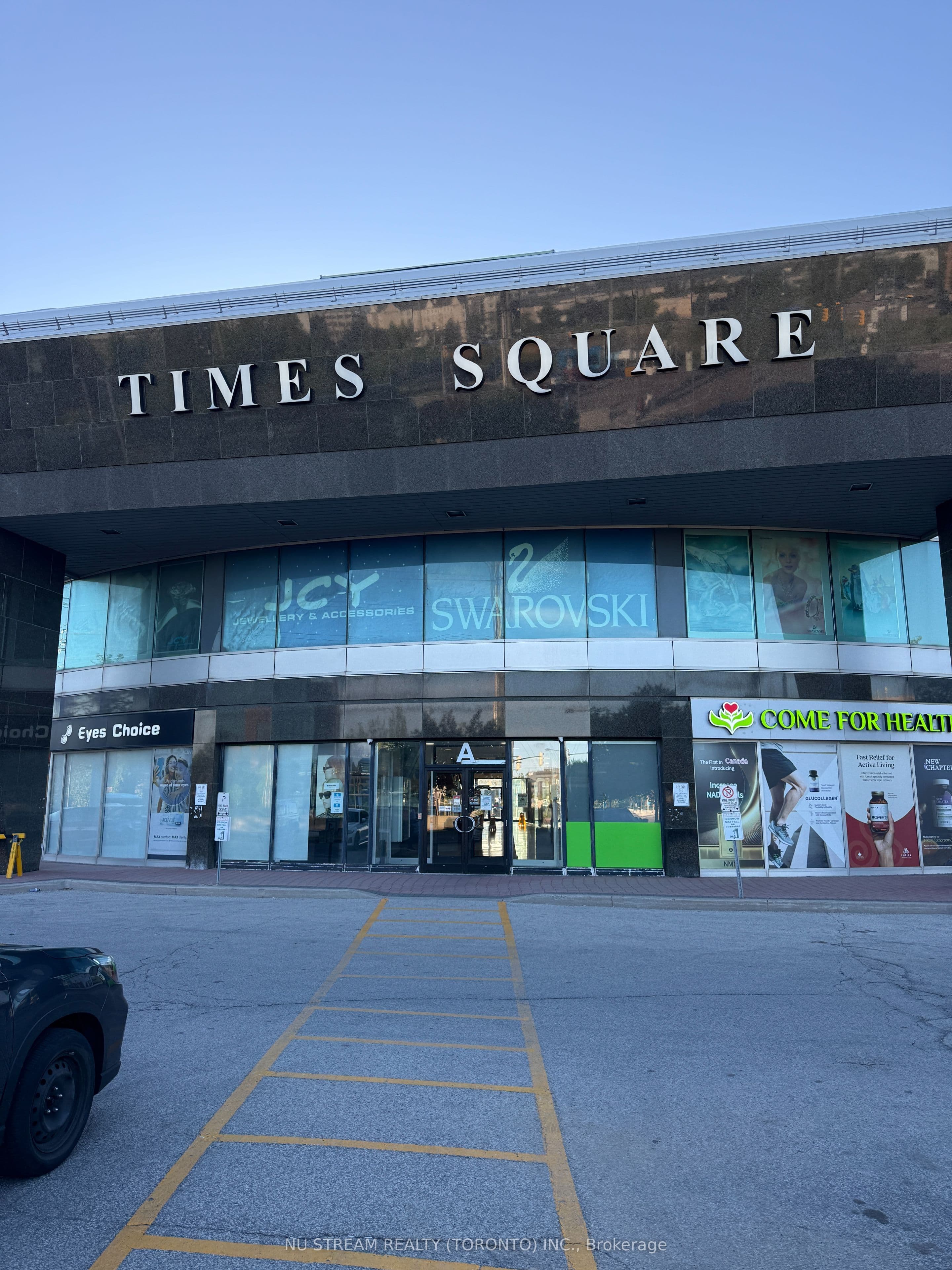 550 Hwy 7 E 221A, Richmond Hill, ON L4B 3Z4