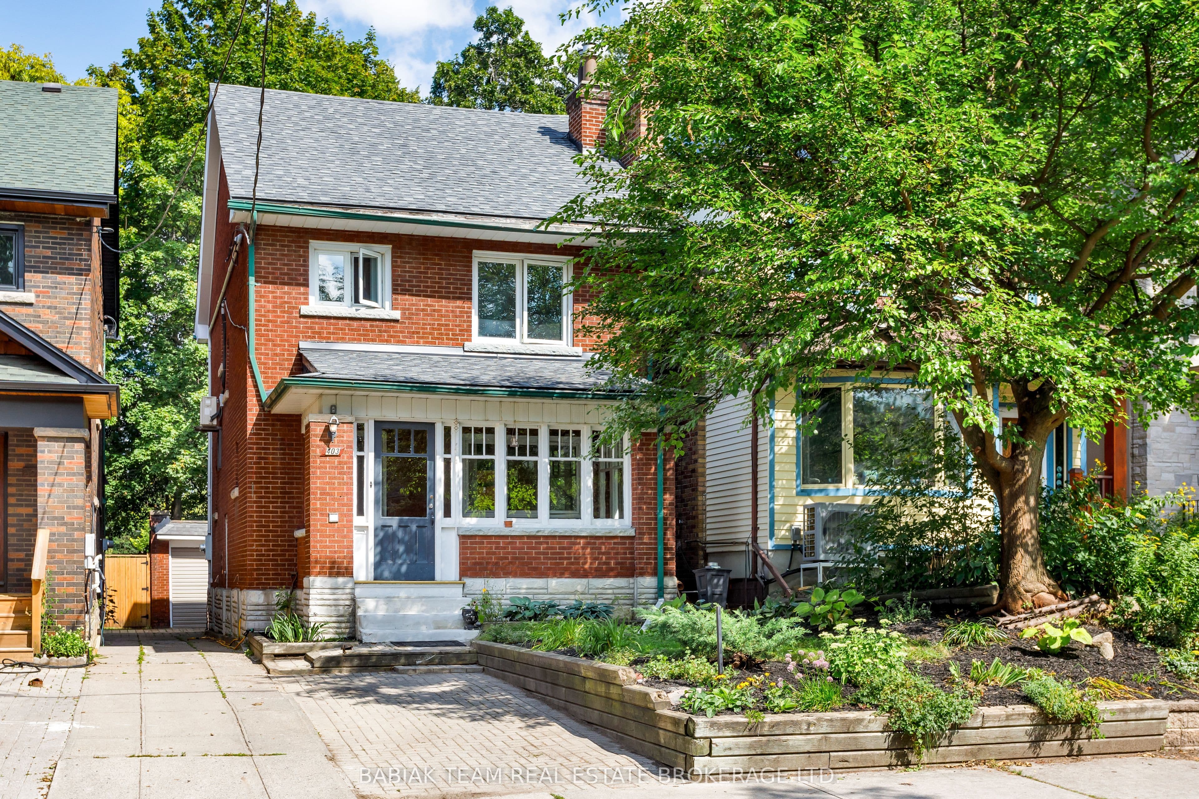 403 Durie Street, Toronto, ON M6S 3G5
