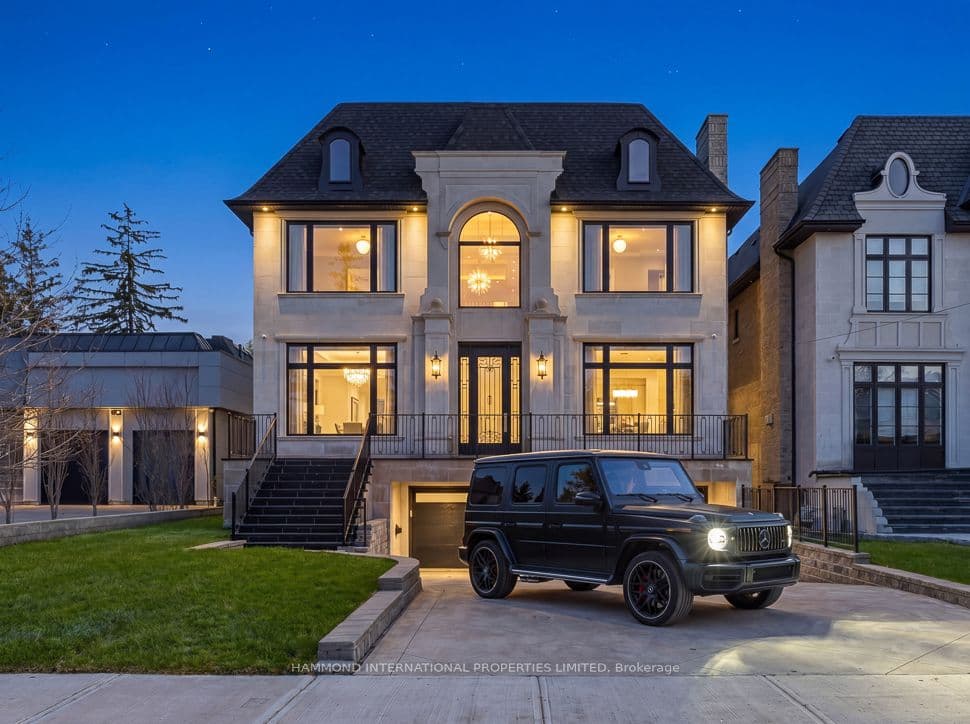 45 Birch Avenue, Richmond Hill, ON L4C 6C4
