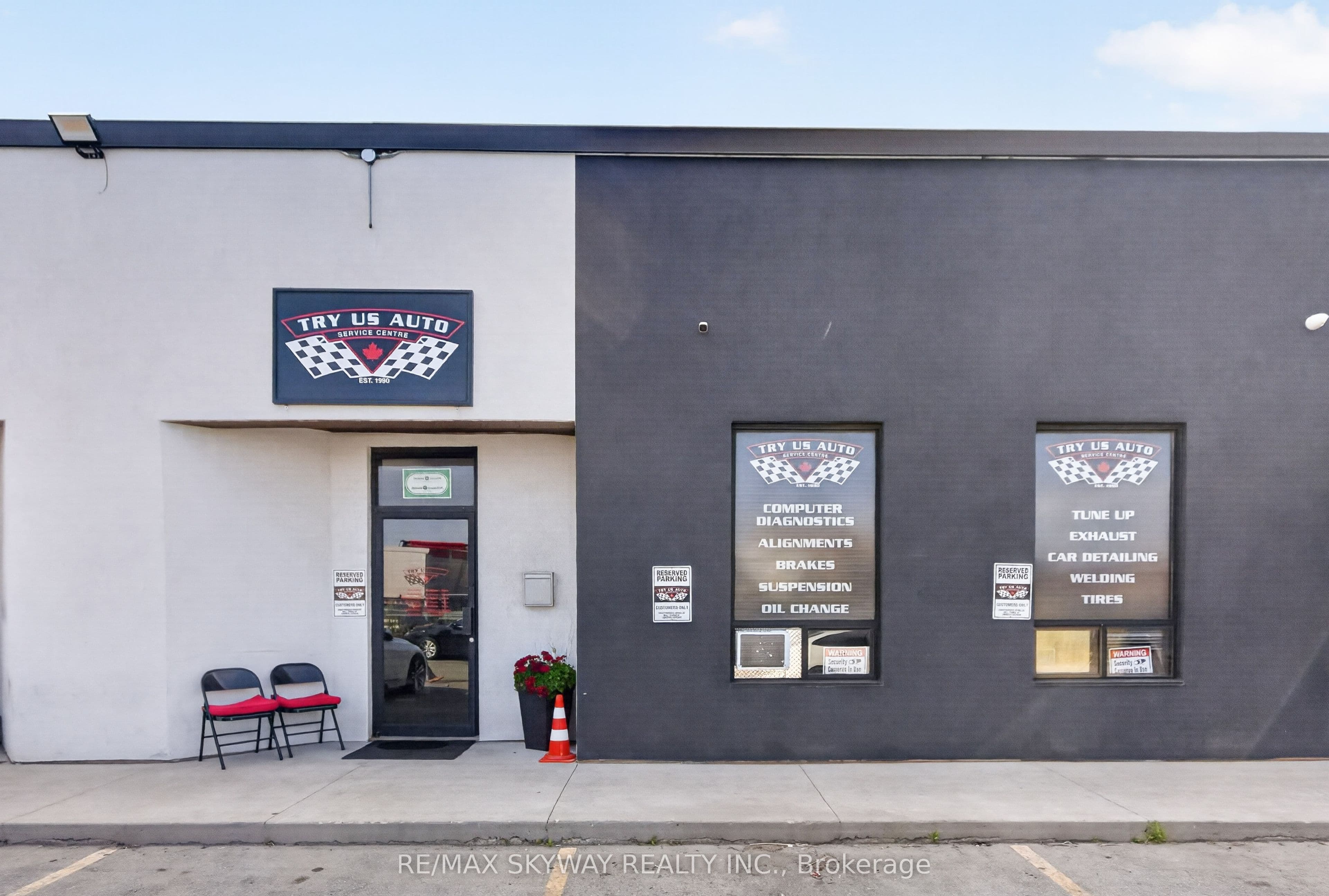 181 Rutherford Road 6, Brampton, ON L6W 3P4