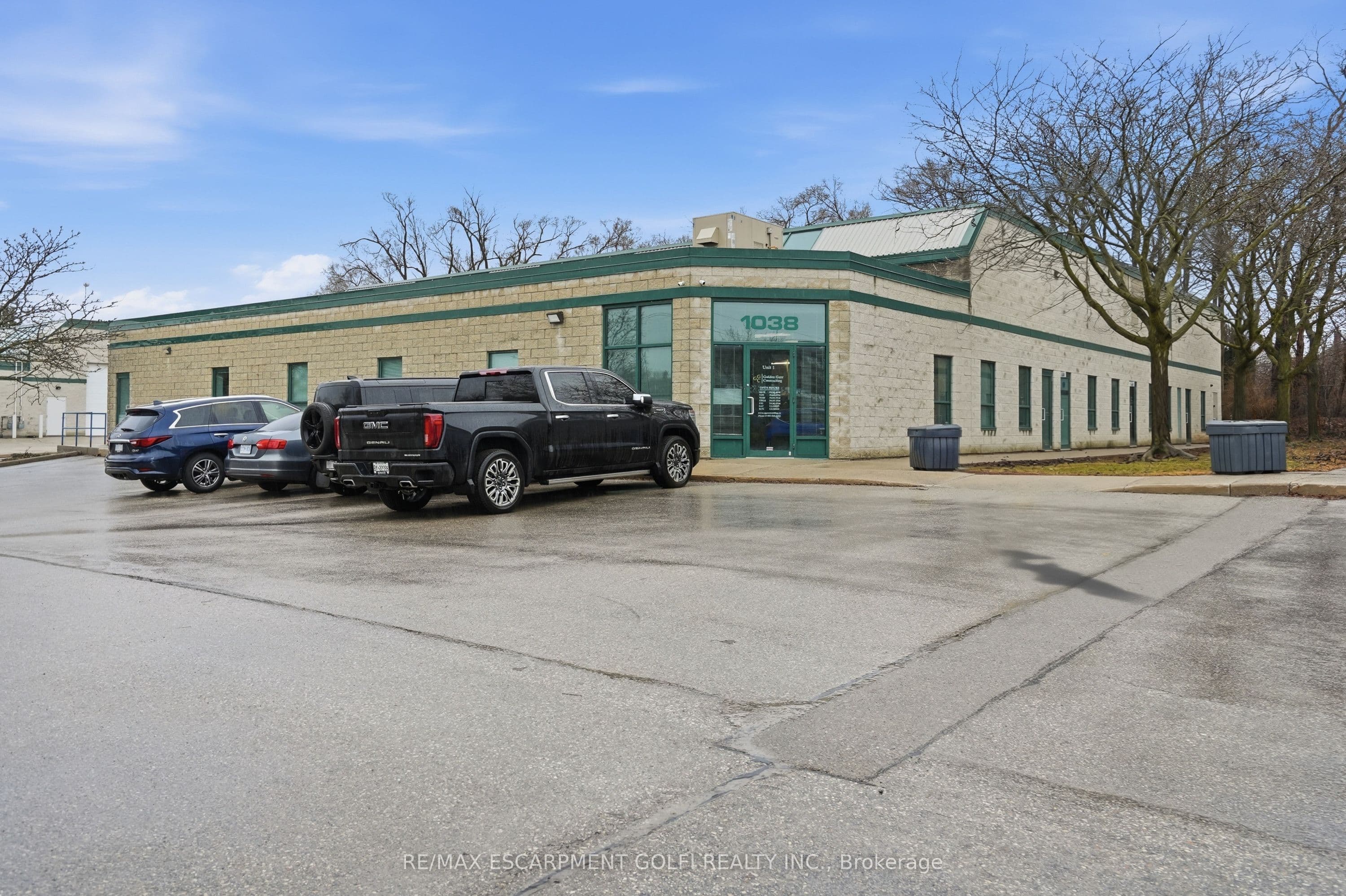 1038 Cooke Boulevard 3, Burlington, ON L7T 4A8