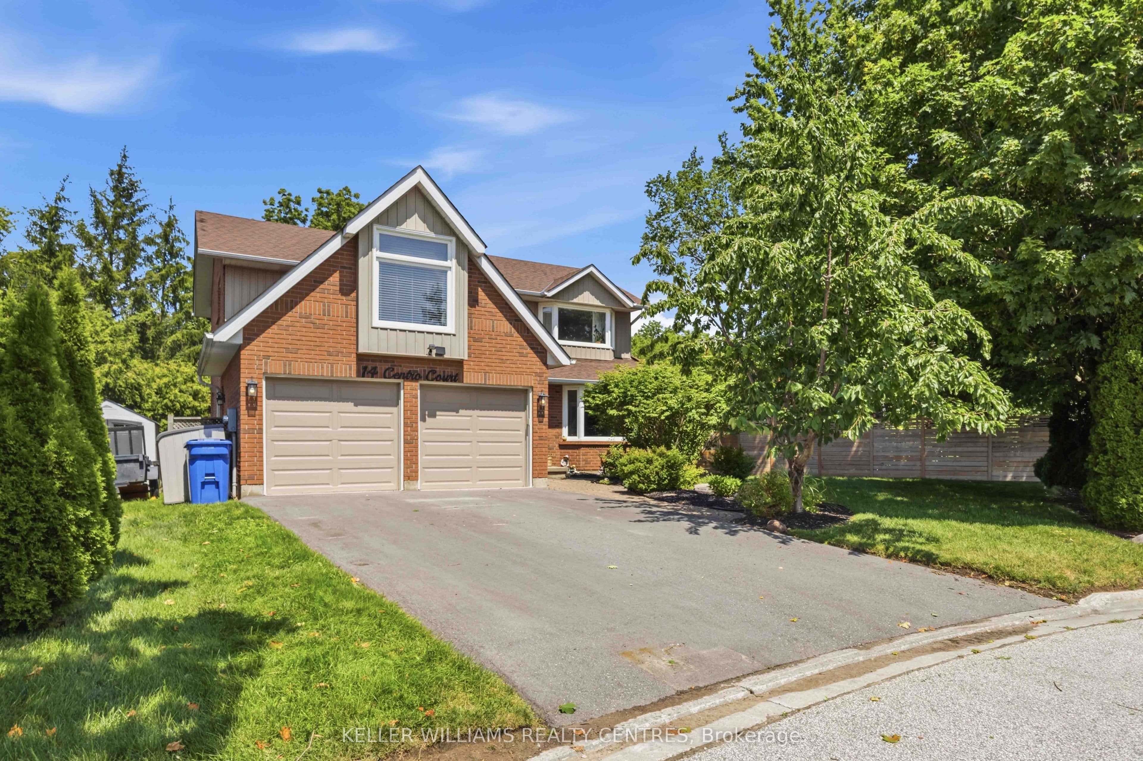 14 Centro Court, Georgina, ON L4P 3C8