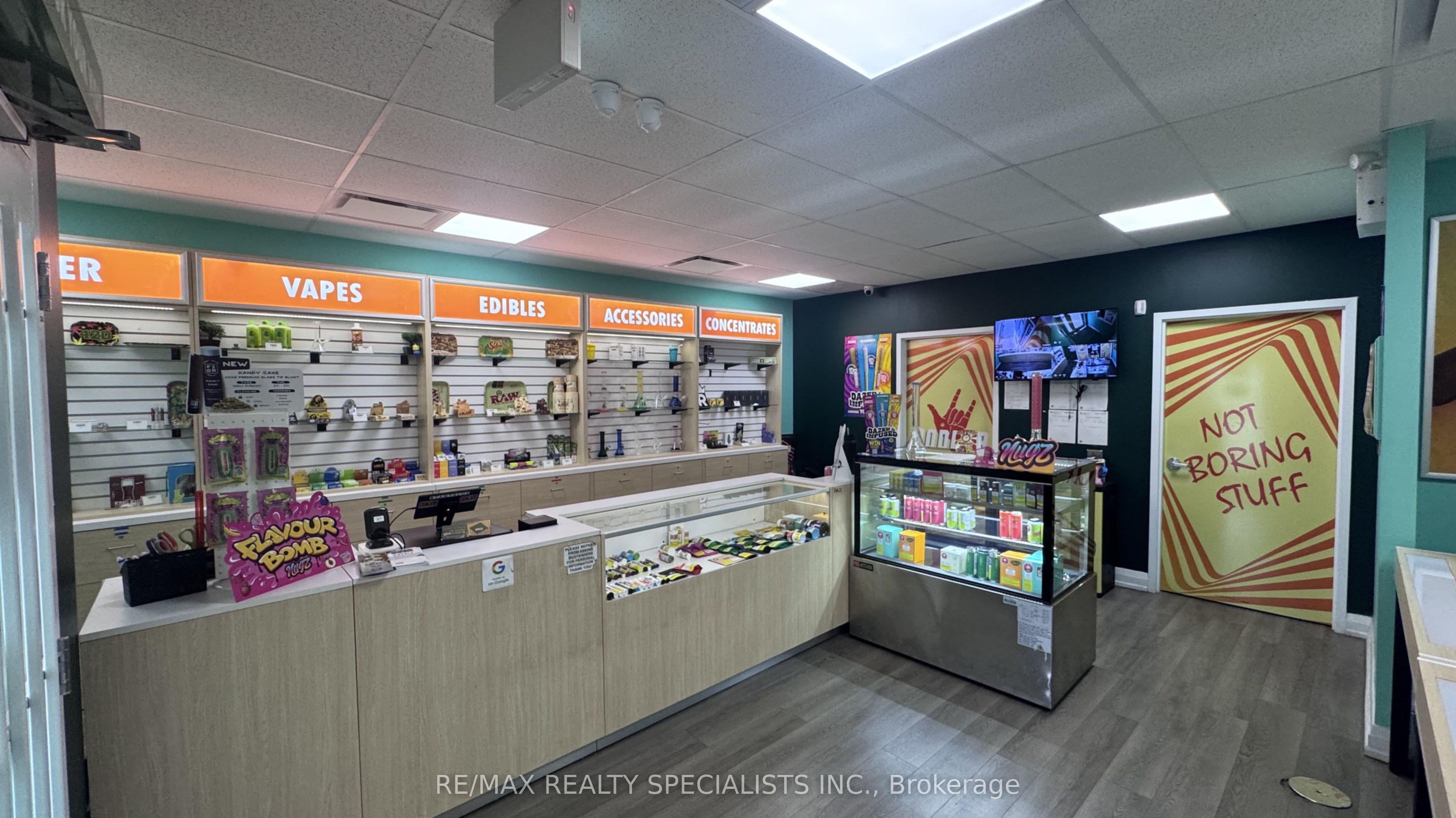 69 Bramalea Road, Brampton, ON L6T 2W9