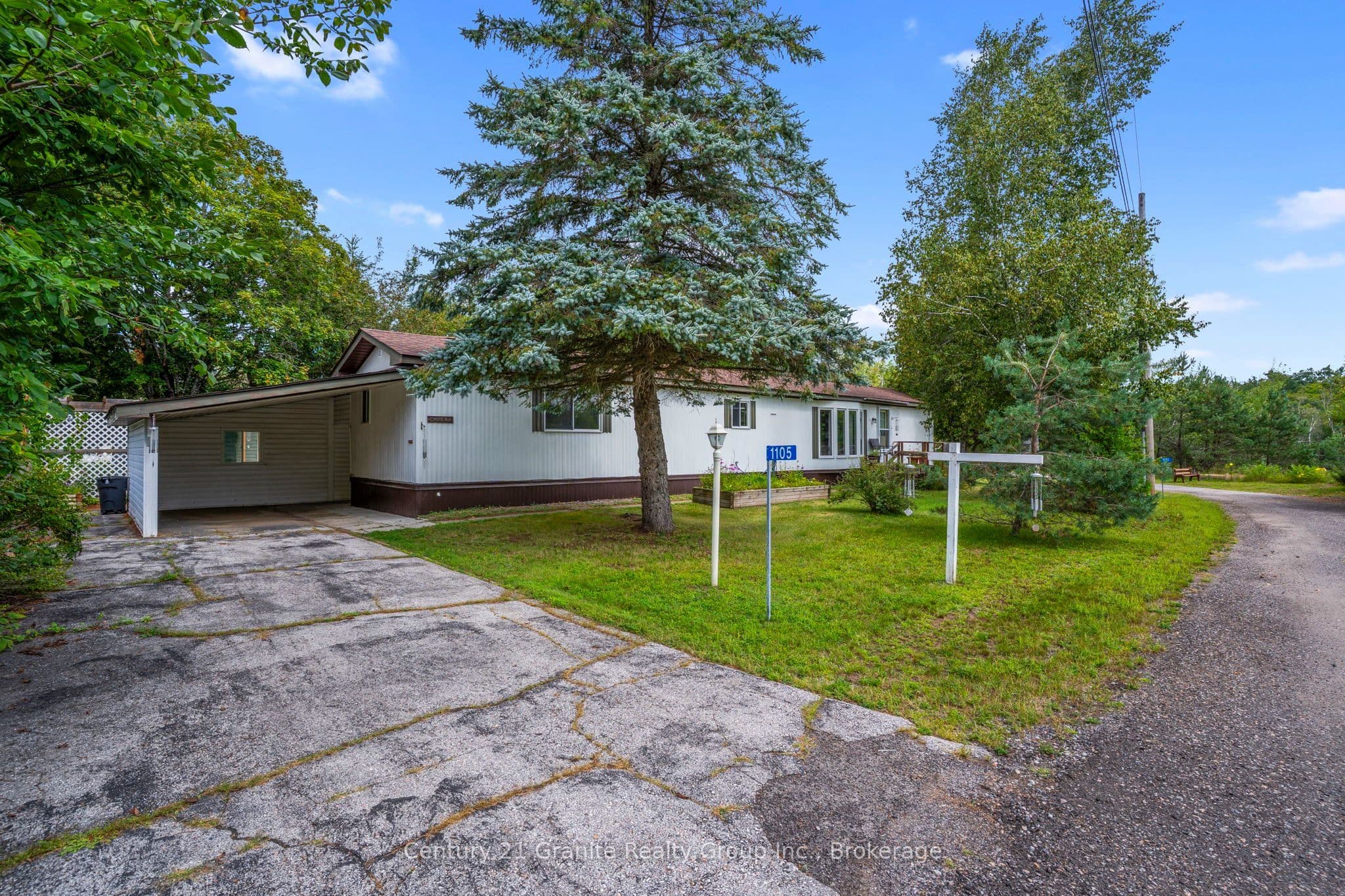 1105 Eighth Lane, Minden Hills, ON K0M 2K0