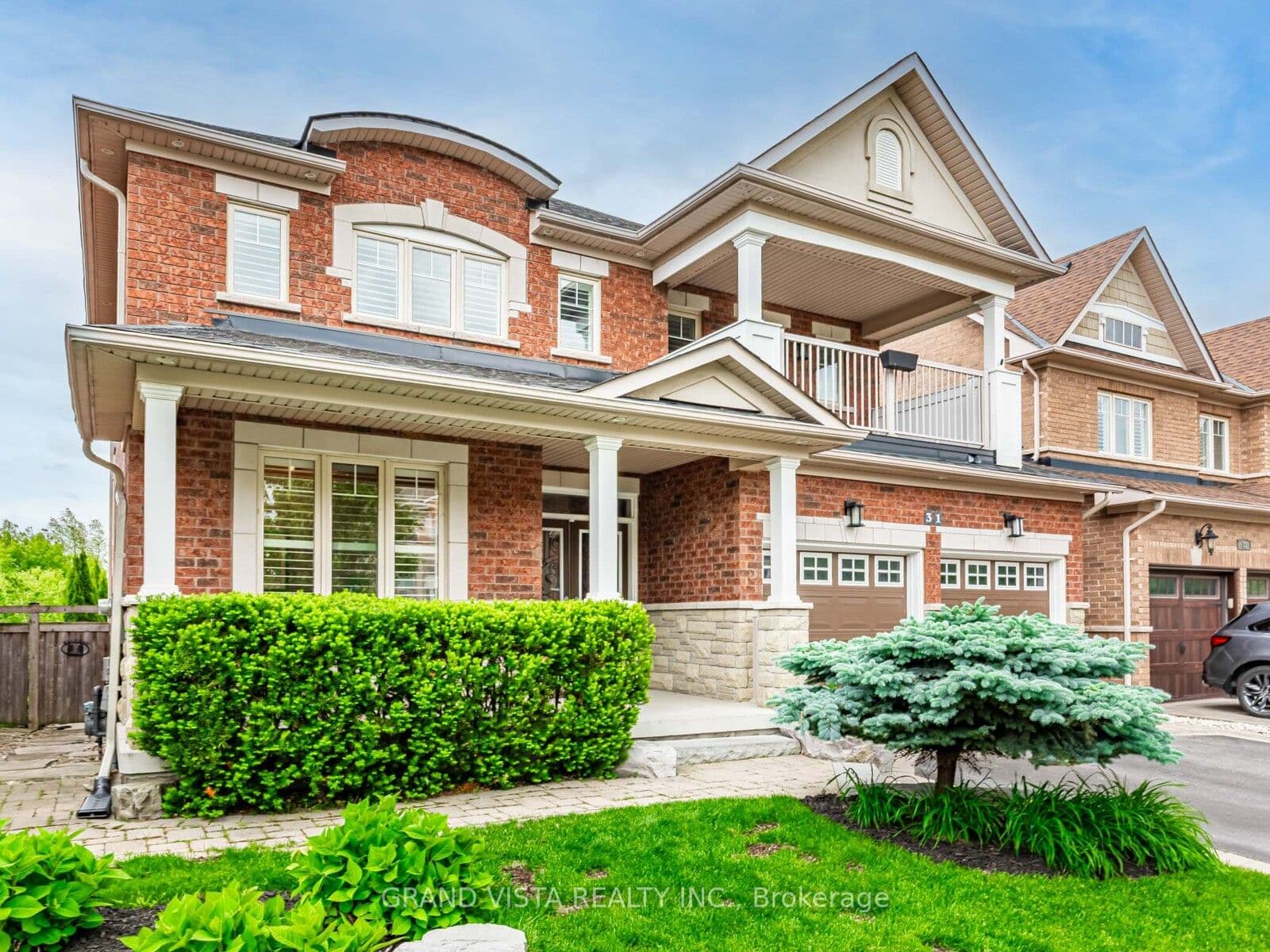31 Routledge Drive, Richmond Hill, ON L4E 0C4