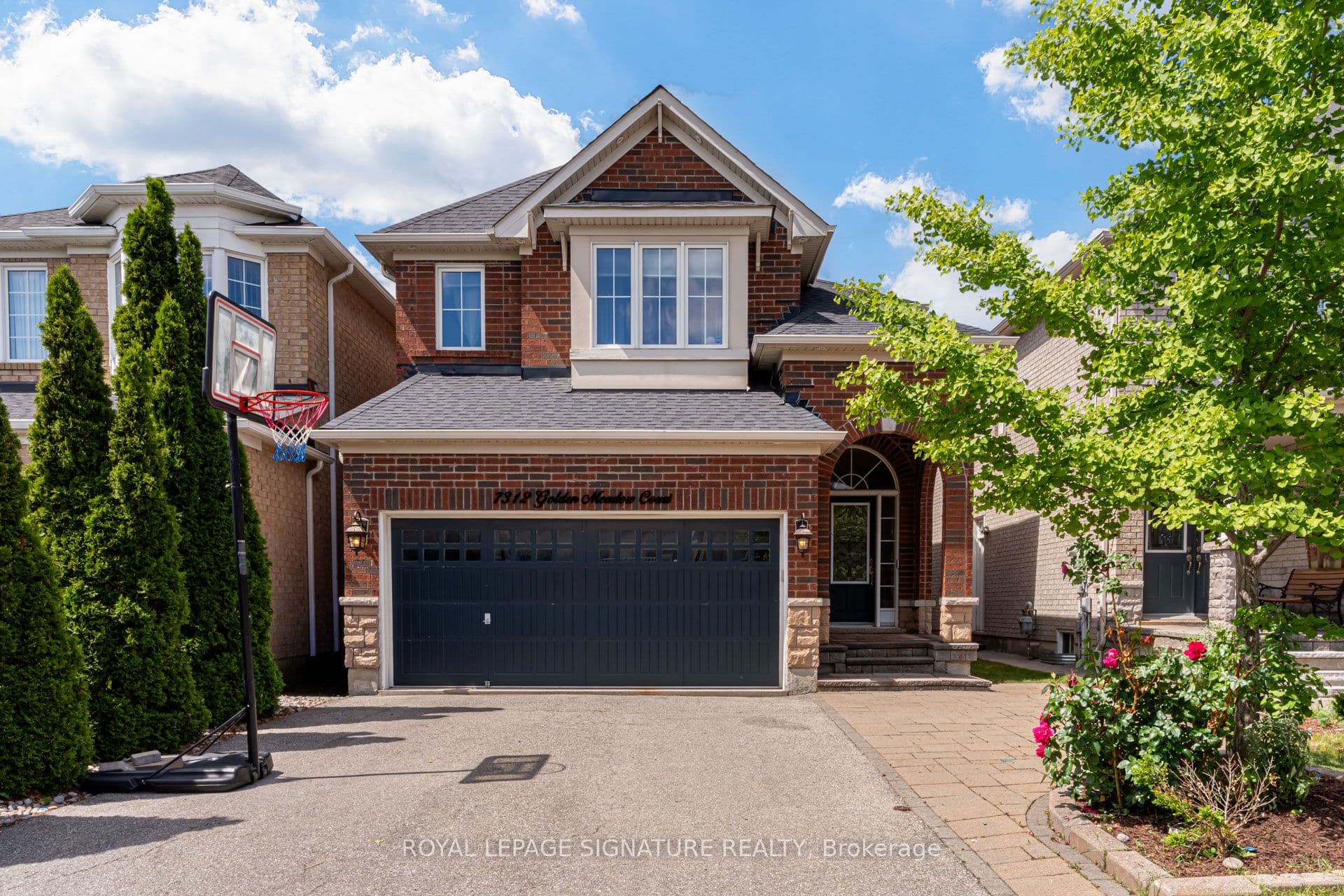 7312 Golden Meadow Court, Mississauga, ON L5W 0B8