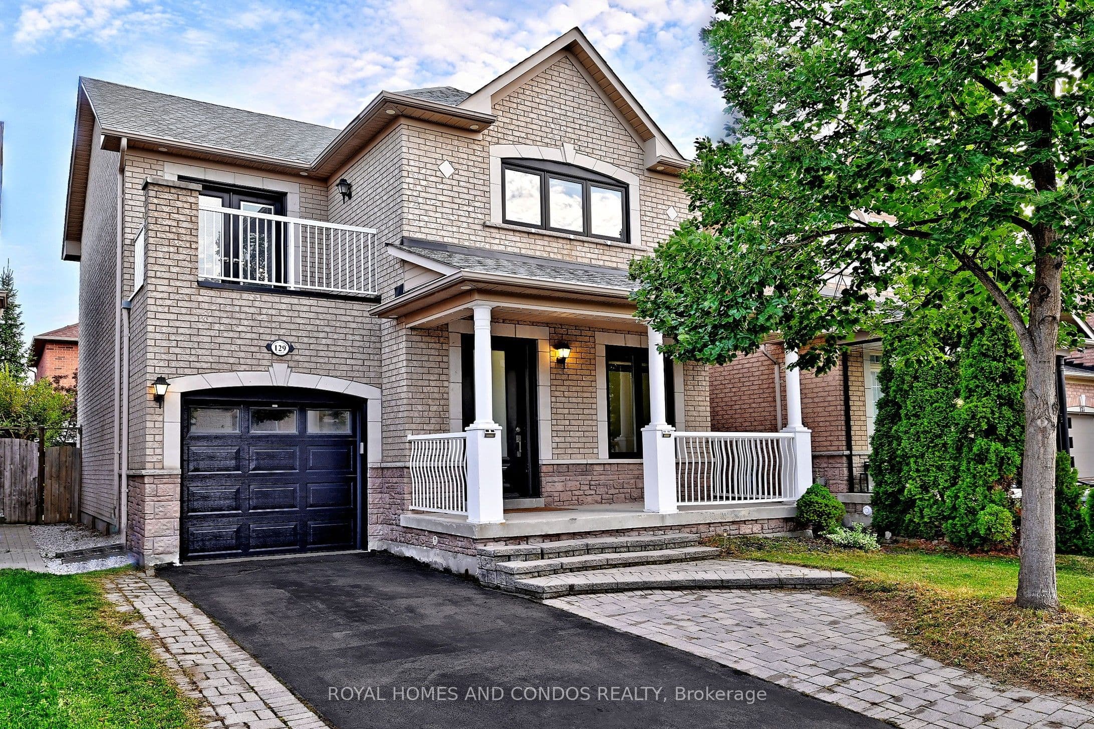 129 Saint Damian Avenue, Vaughan, ON L4H 2L4