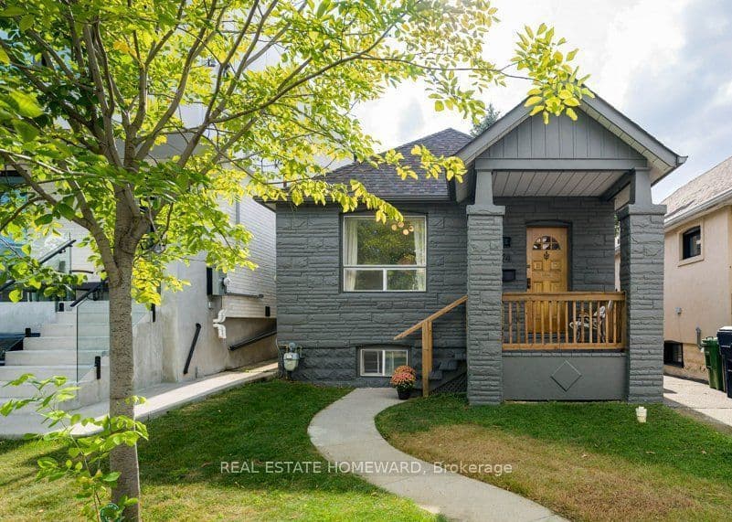 94 Wiley Avenue, Toronto, ON M4J 3W6