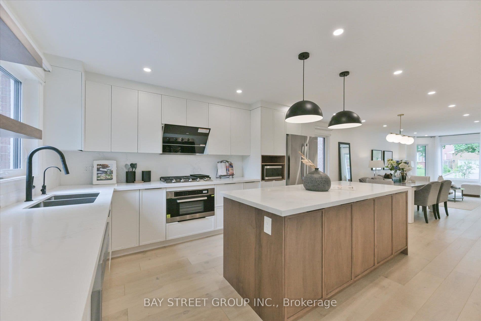 49 Cygnus Drive, Richmond Hill, ON L4C 8P1