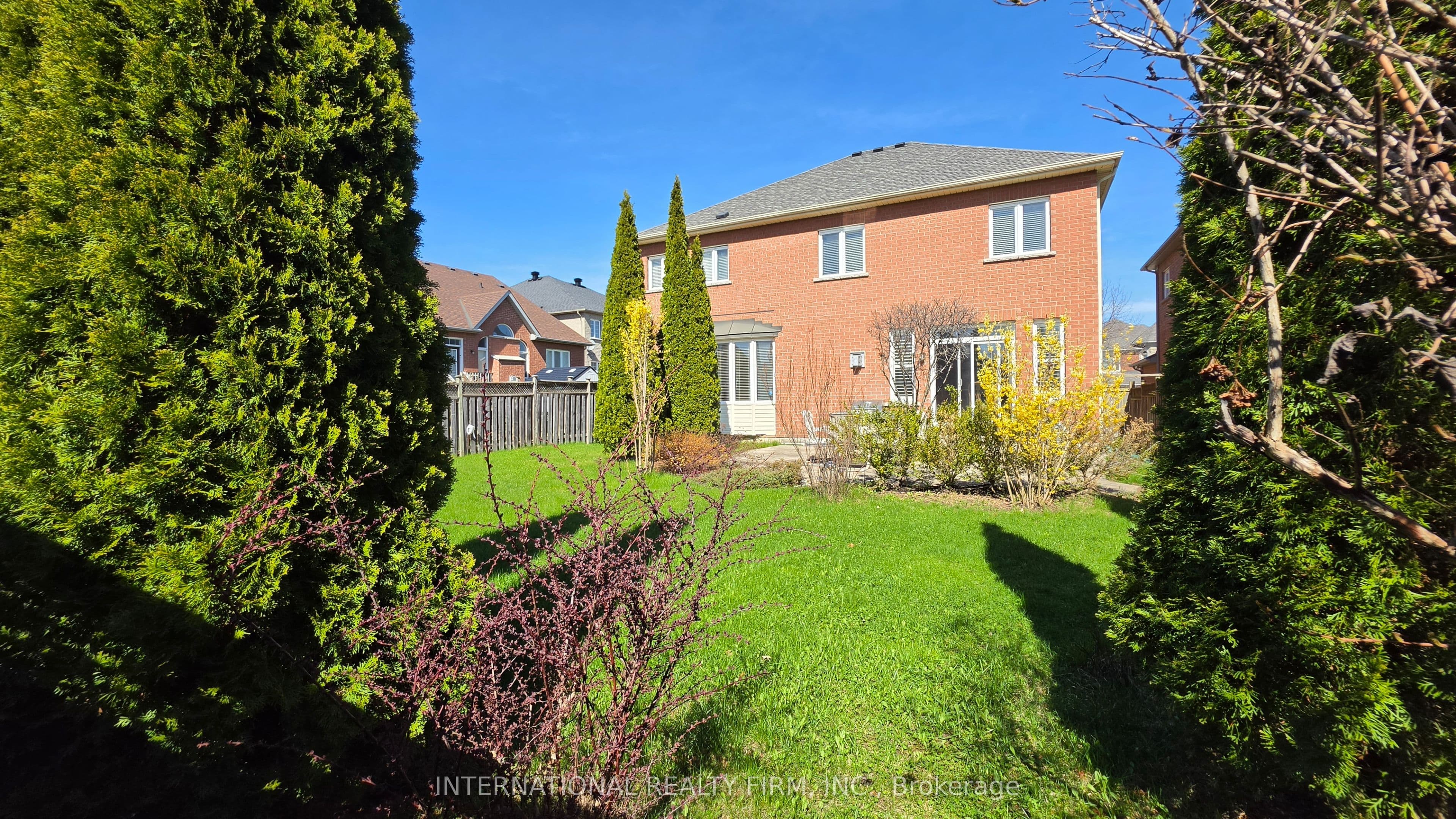 30 O'Hara Crescent, Richmond Hill, ON L4E 4L3