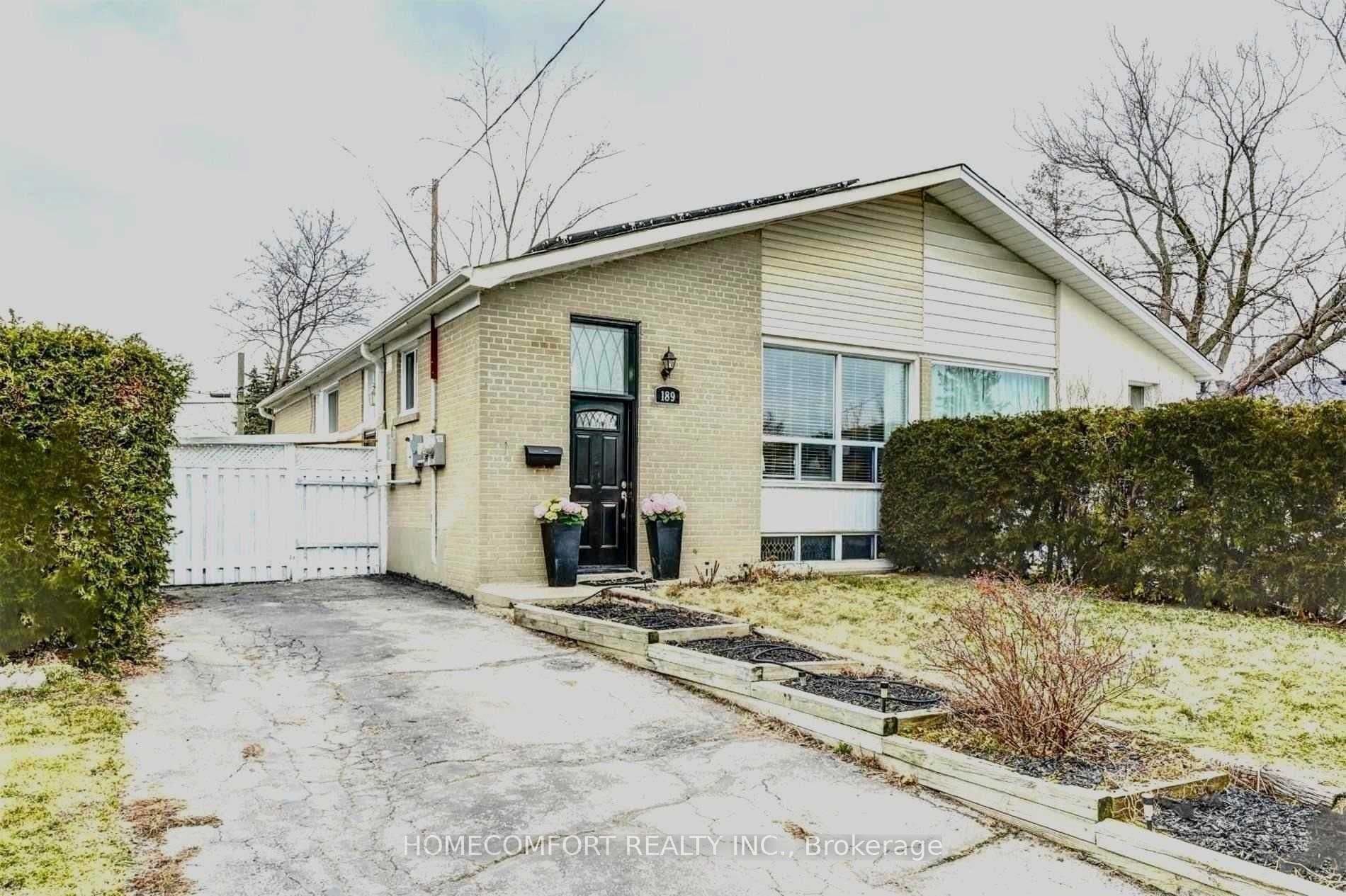 189 Taylor Mills Drive N, Richmond Hill, ON L4C 2T5