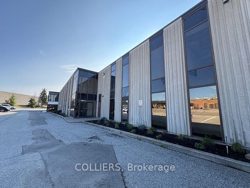 145 West Beaver Creek Road 2, Richmond Hill, ON L4B 1C6