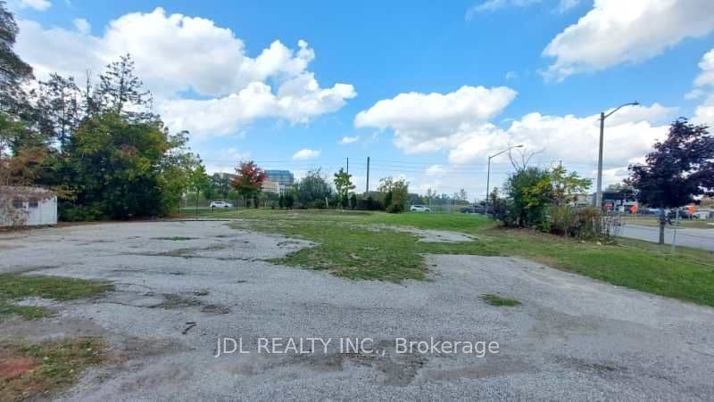 1061 Elgin Mills Road E, Richmond Hill, ON L4S 1M7