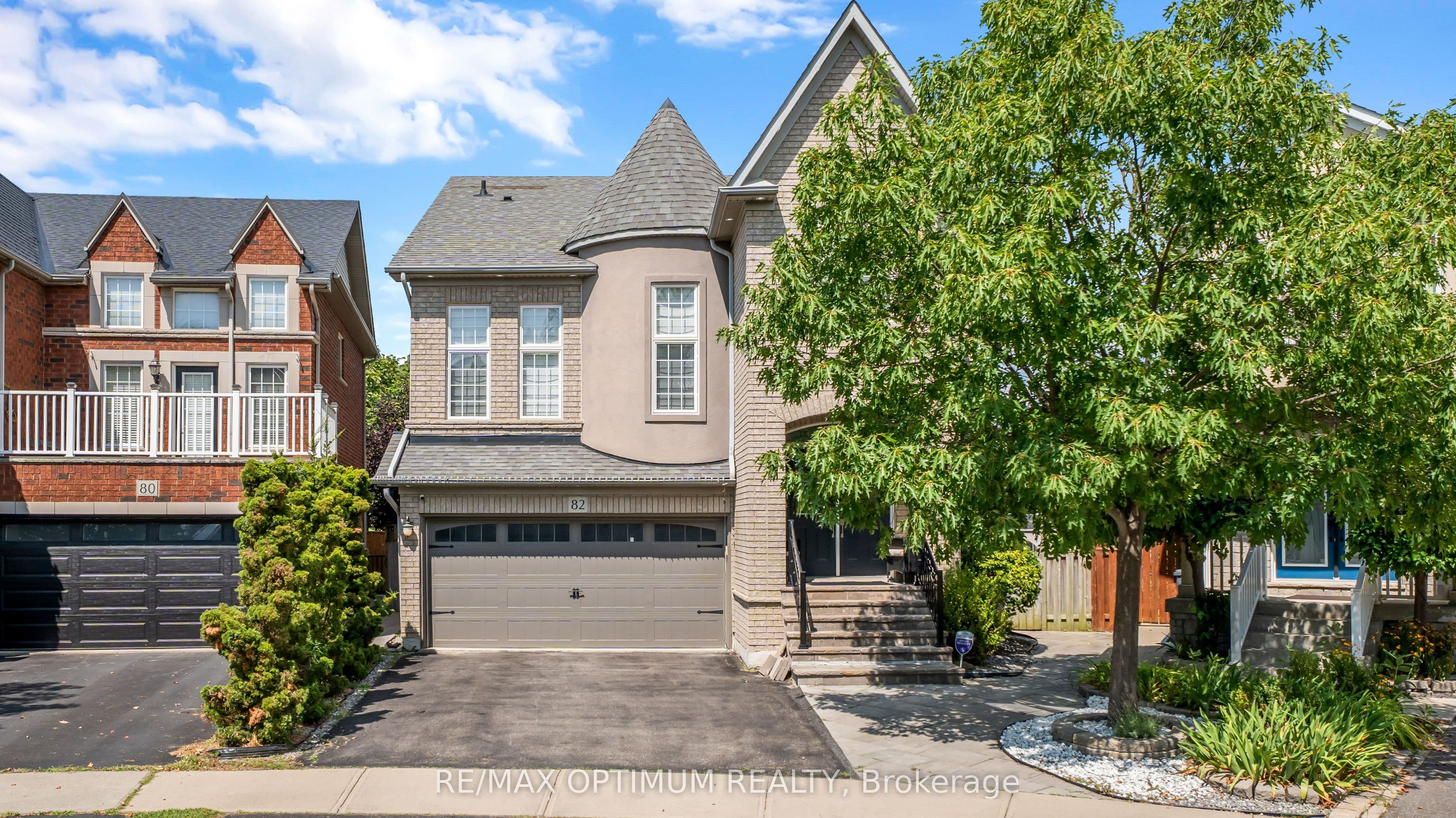 82 Penbridge Circle, Brampton, ON L7A 2R1