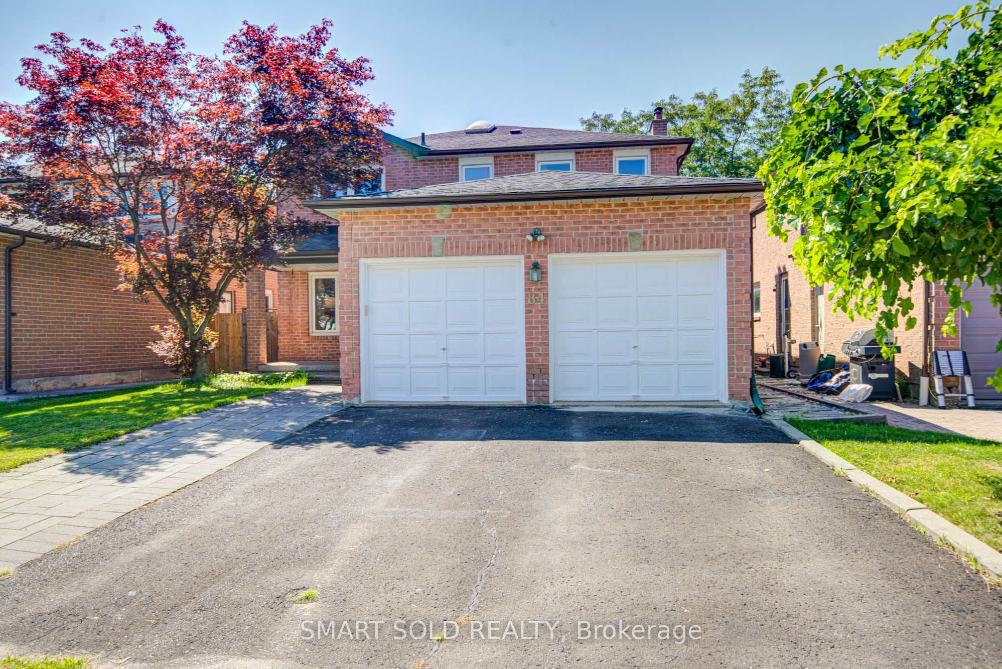 84 O'connor Crescent, Richmond Hill, ON L4C 7N8