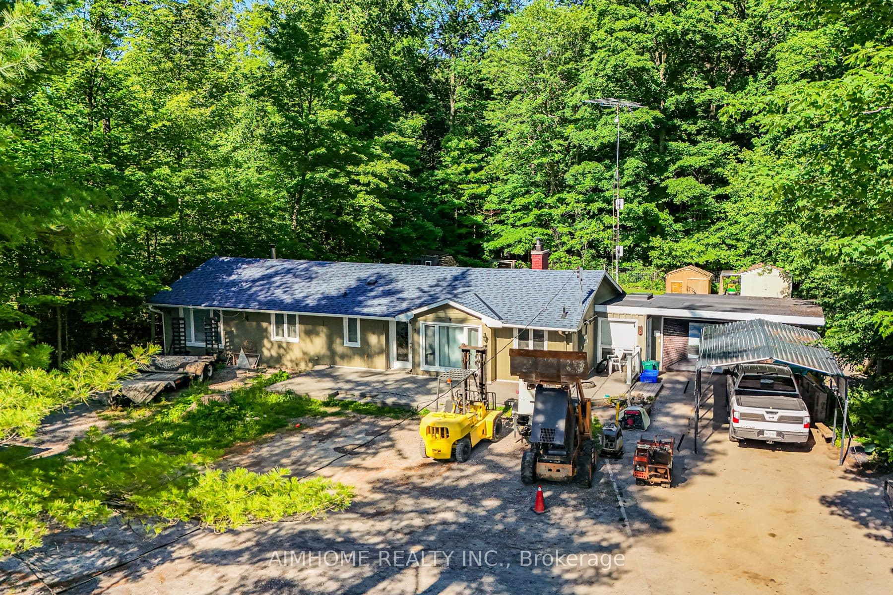 12827 Leslie Street, Richmond Hill, ON L4E 1A2