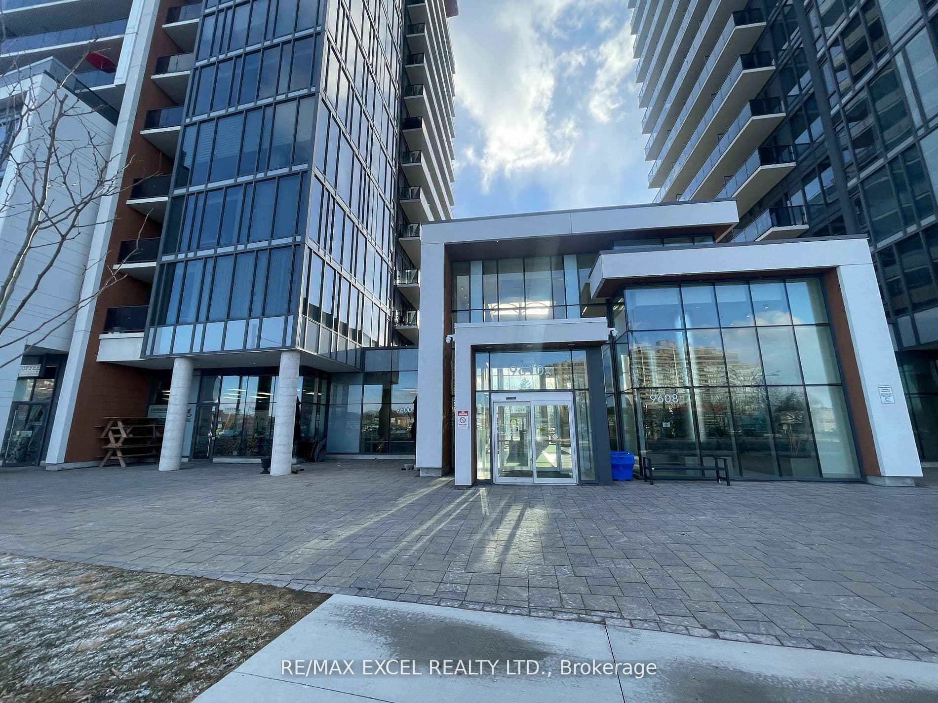 9610 Yonge Street B1, Richmond Hill, ON L4C 1V6
