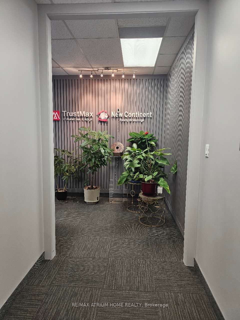250 Consumers Rd Road 912, Toronto, ON M2J 4V6