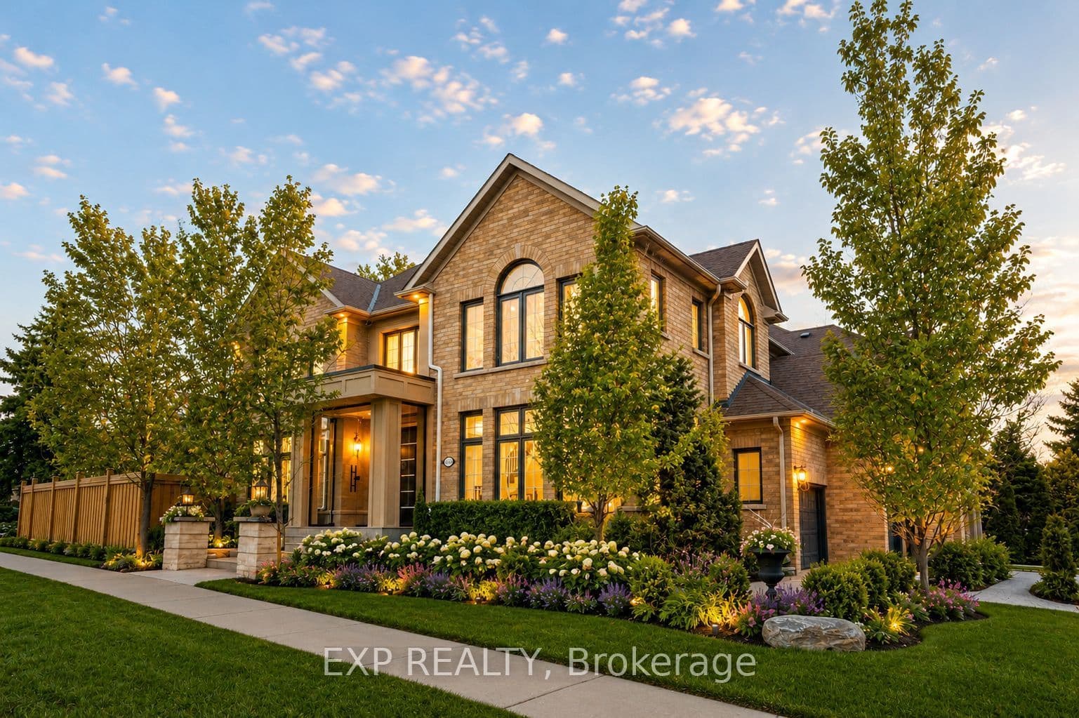 249 Boake Trail, Richmond Hill, ON L4B 4B4